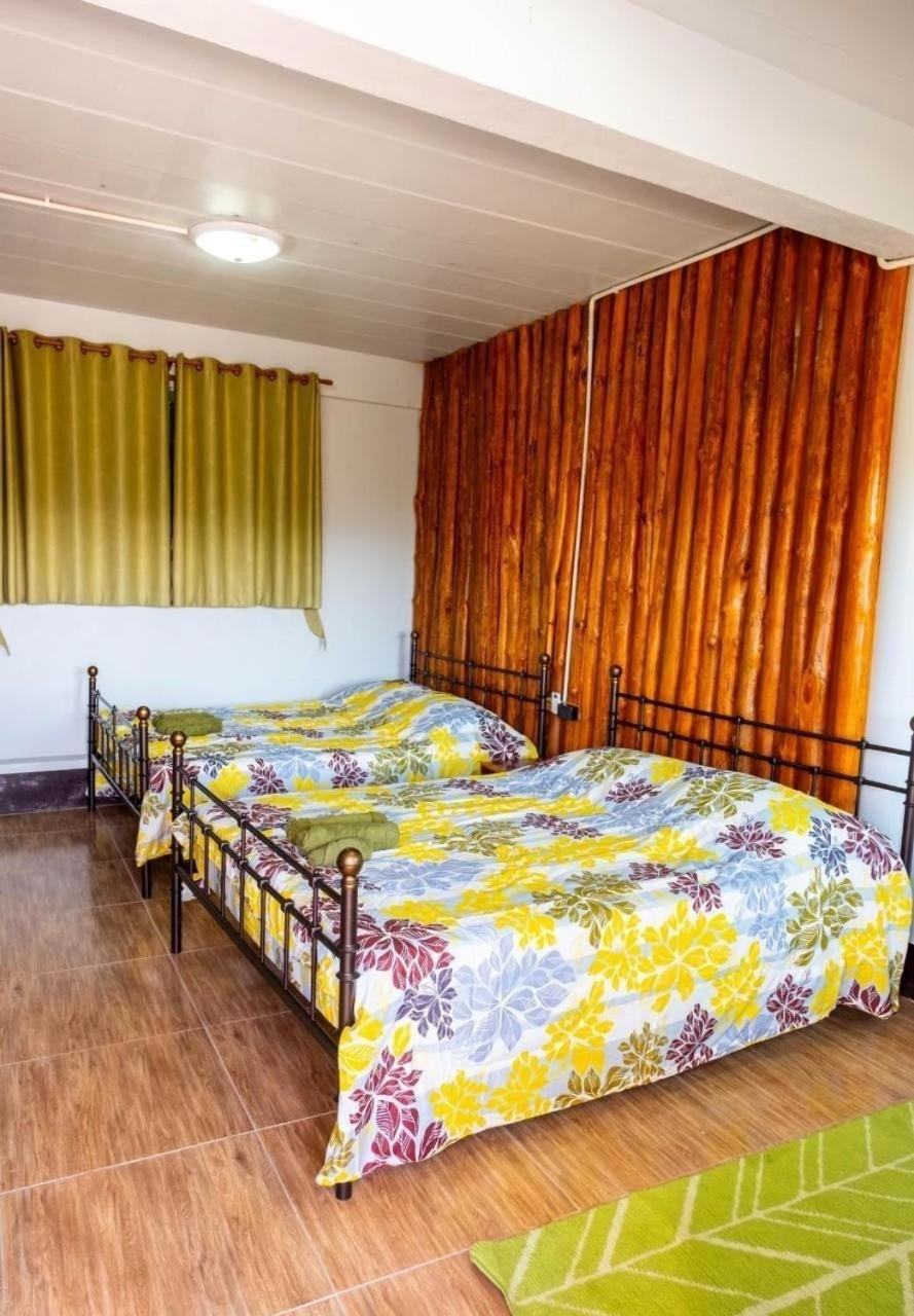 Quadruple Room with Mountain View photo 1