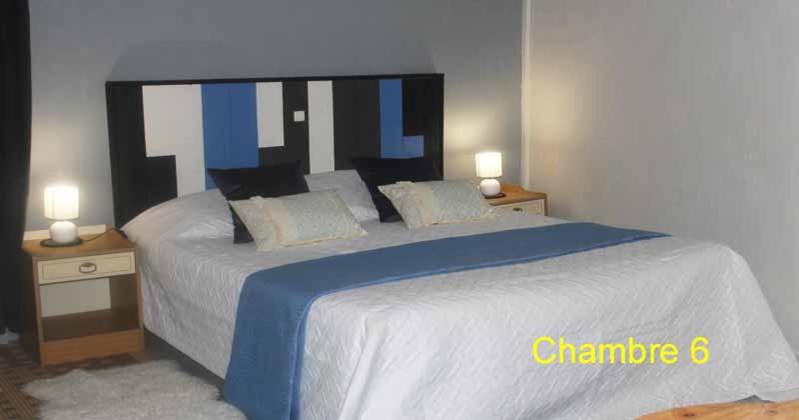 Double Room with Private Bathroom photo 1