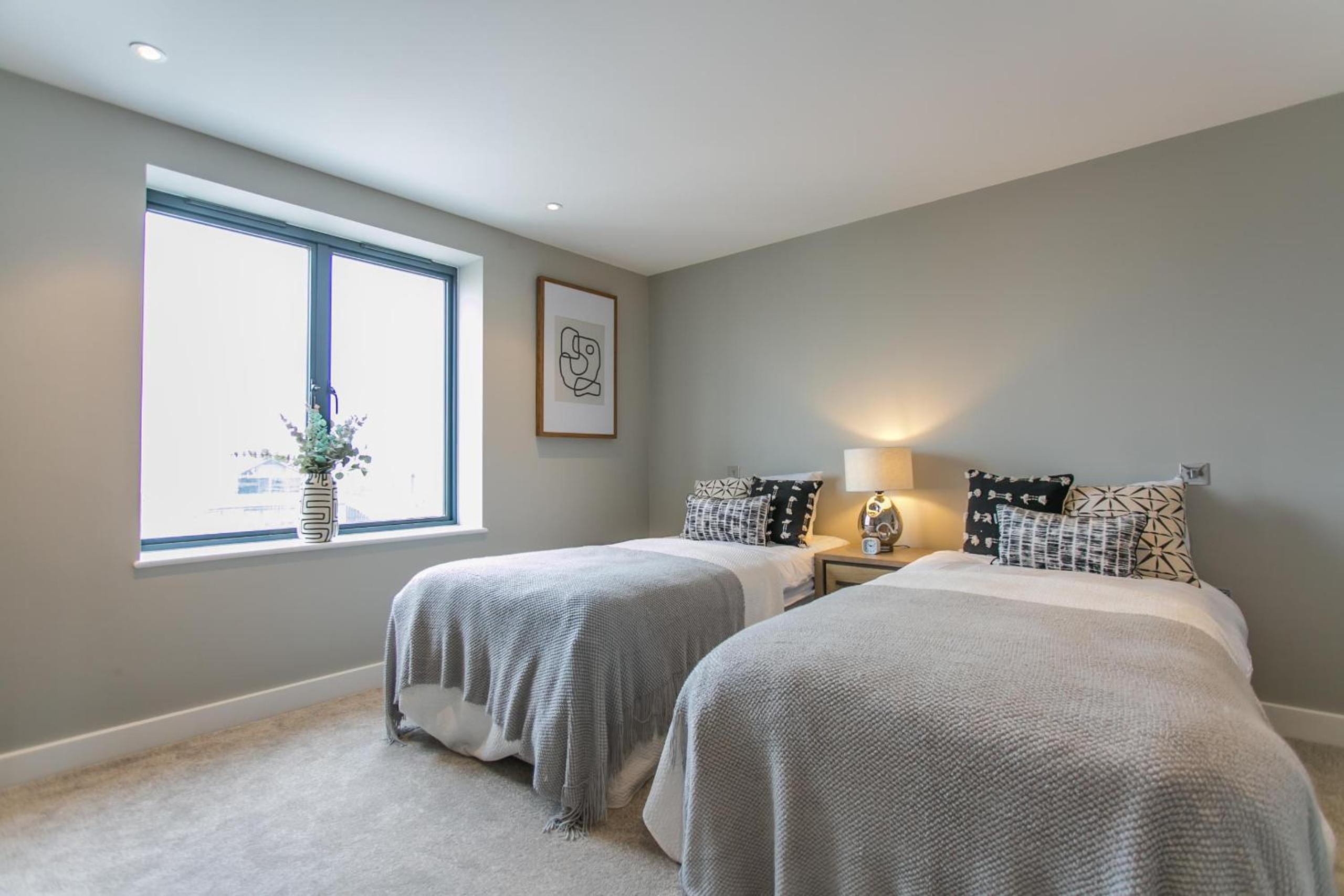 Three-Bedroom Apartment with Sea View photo 3