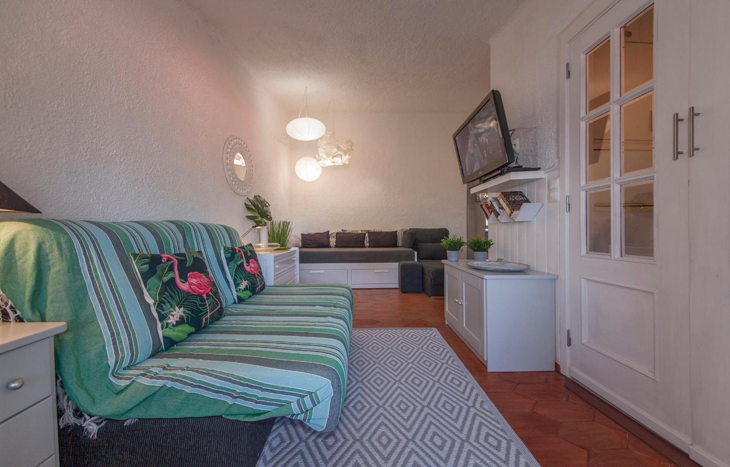 Apartment photo 1