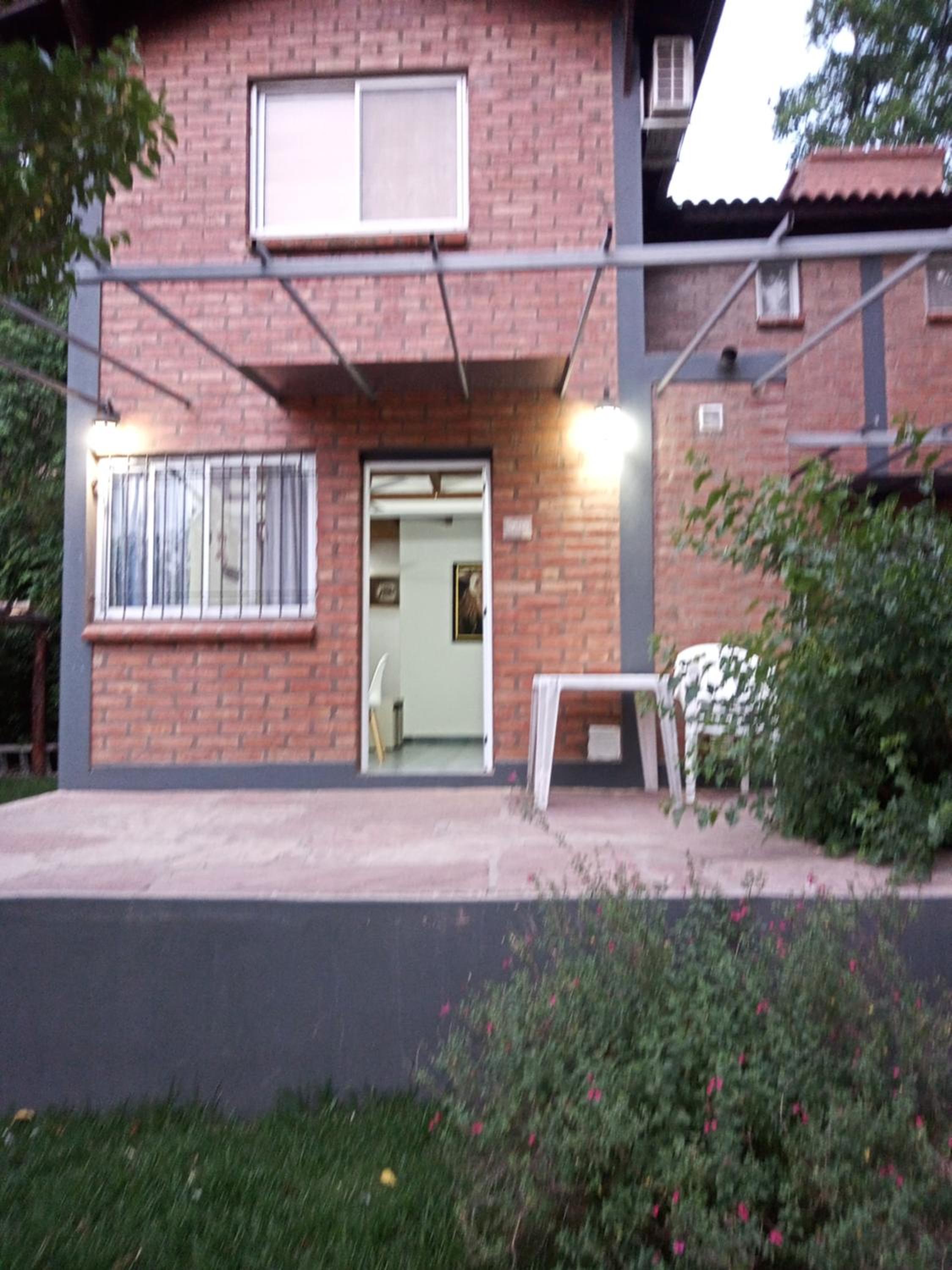 Apartment - Split Level photo 3