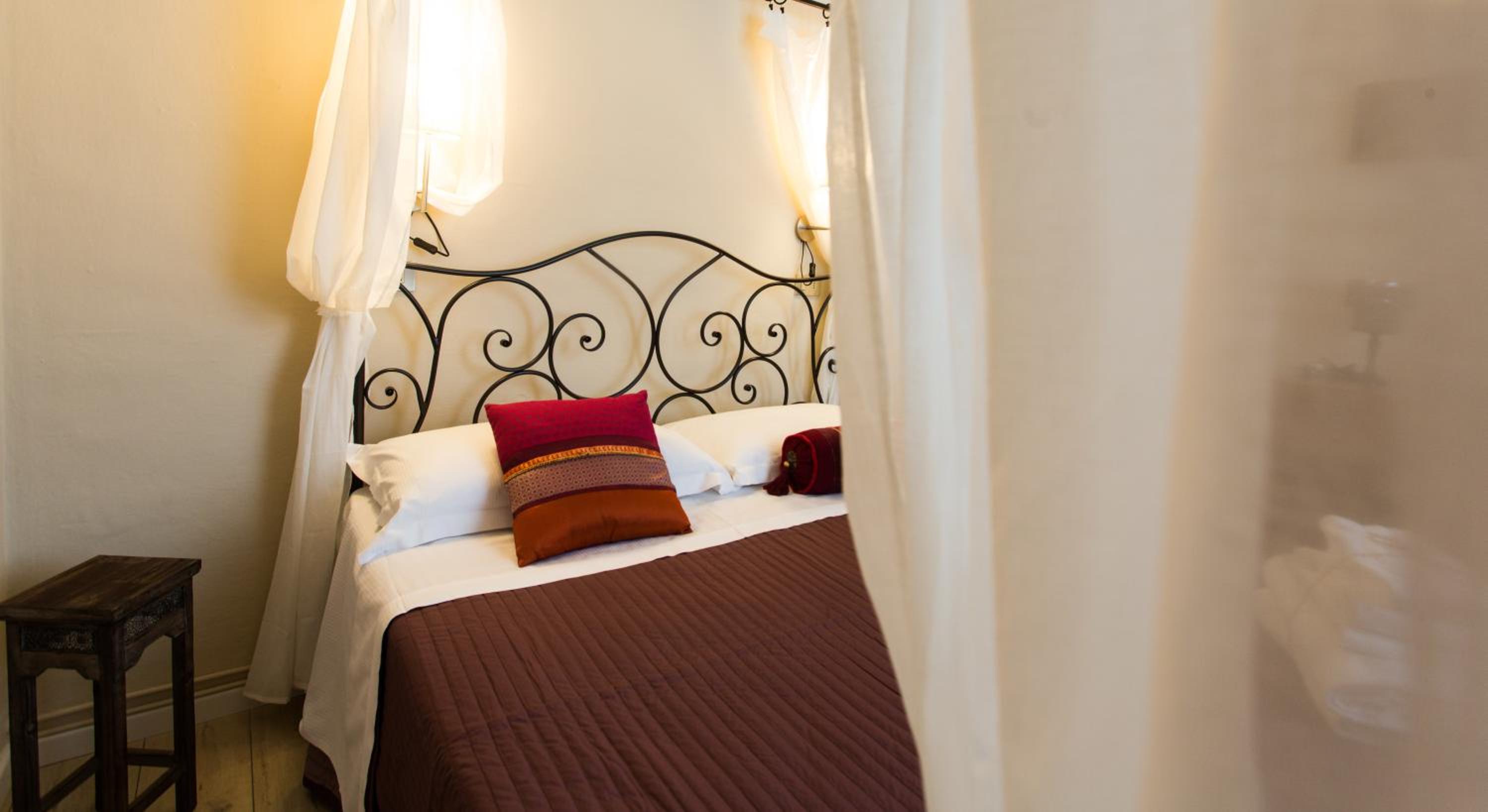 Double Room With Private Bathroom photo 1