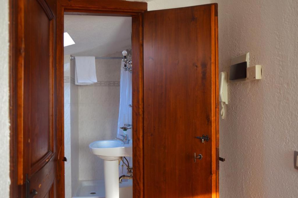 Standard Apartment - Photo 9