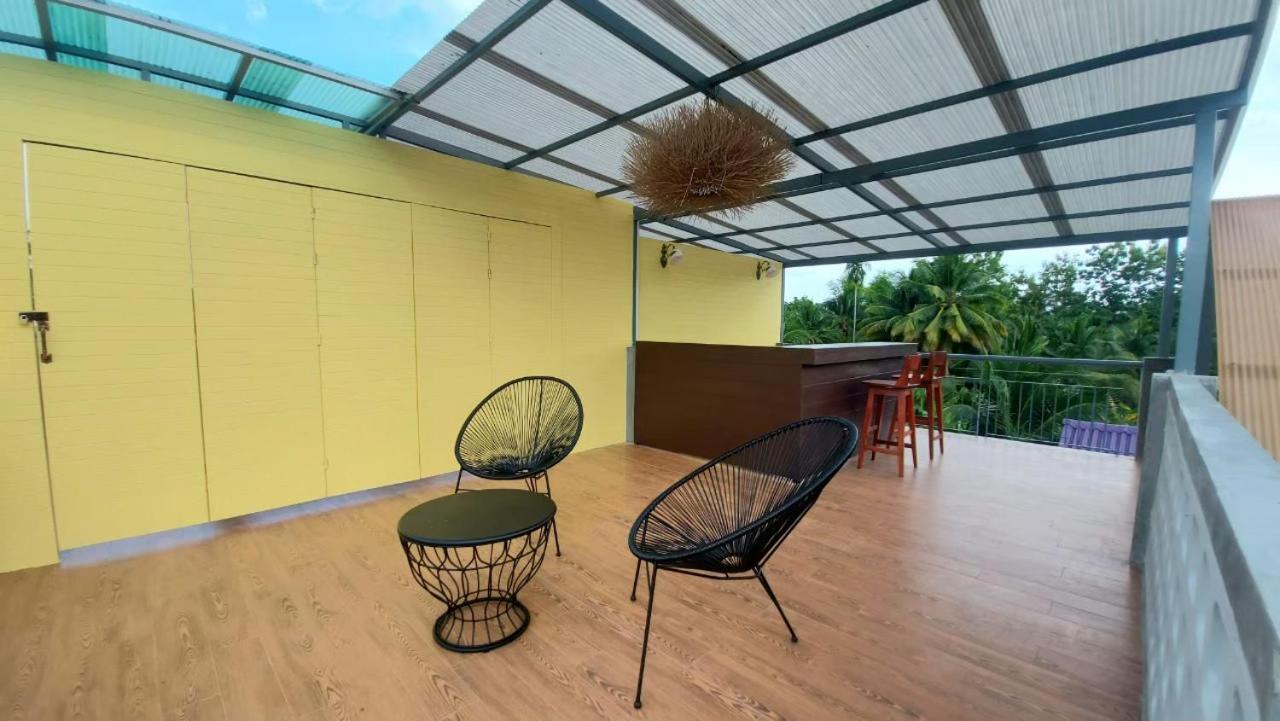 Double or Twin Room with View - Photo 10