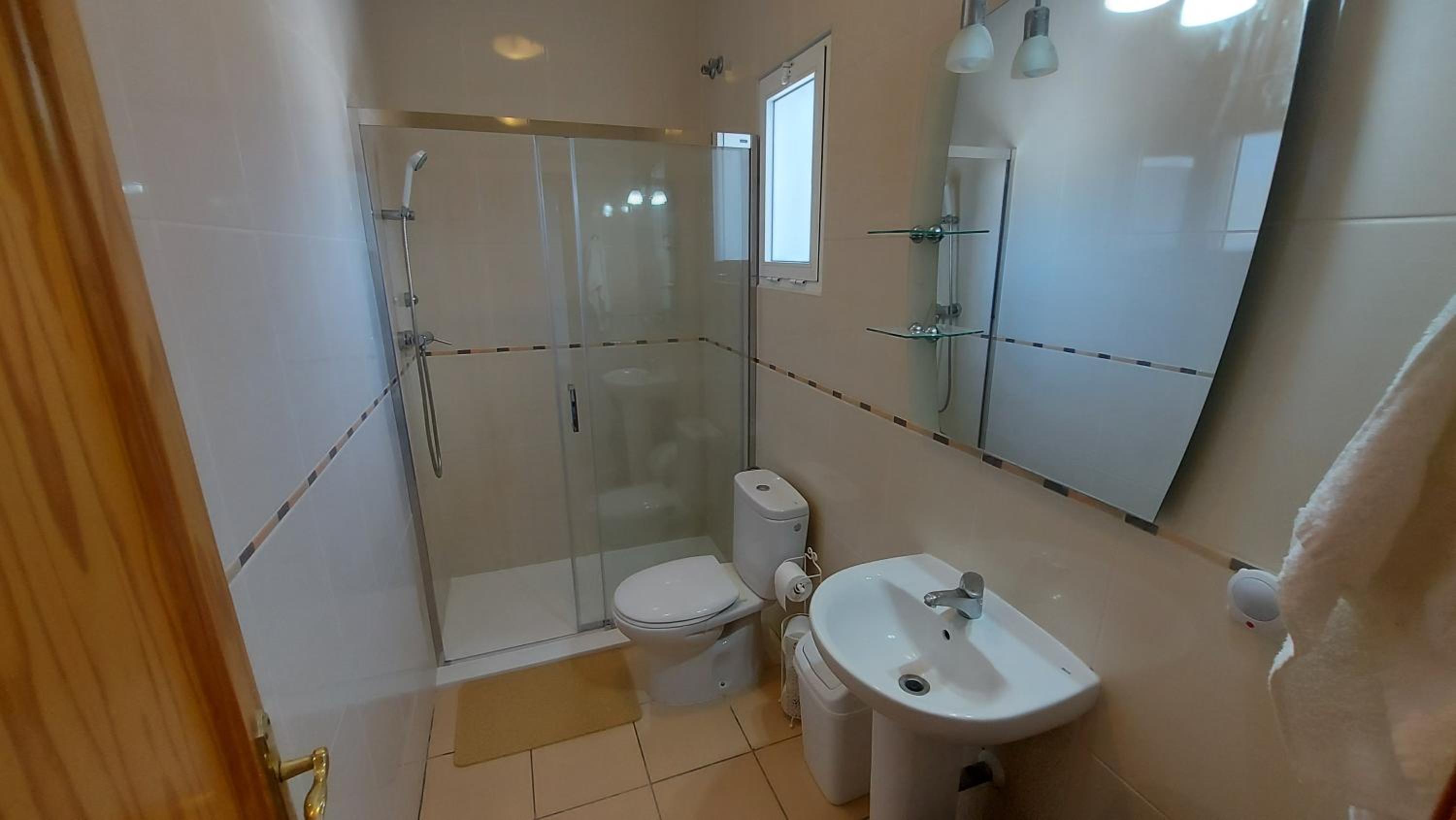 Three-Bedroom Villa photo 3