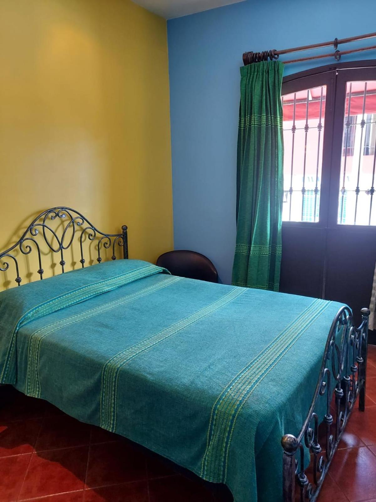 Double Room - Photo 3