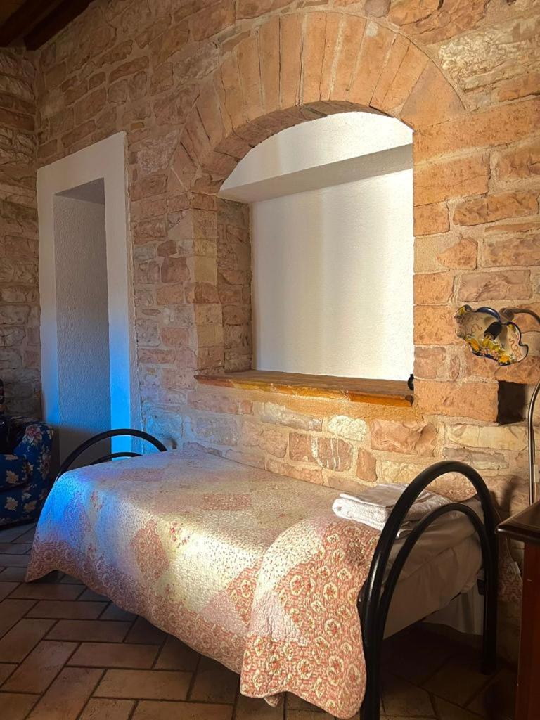 Double or Twin Room with Bathroom - Photo 4