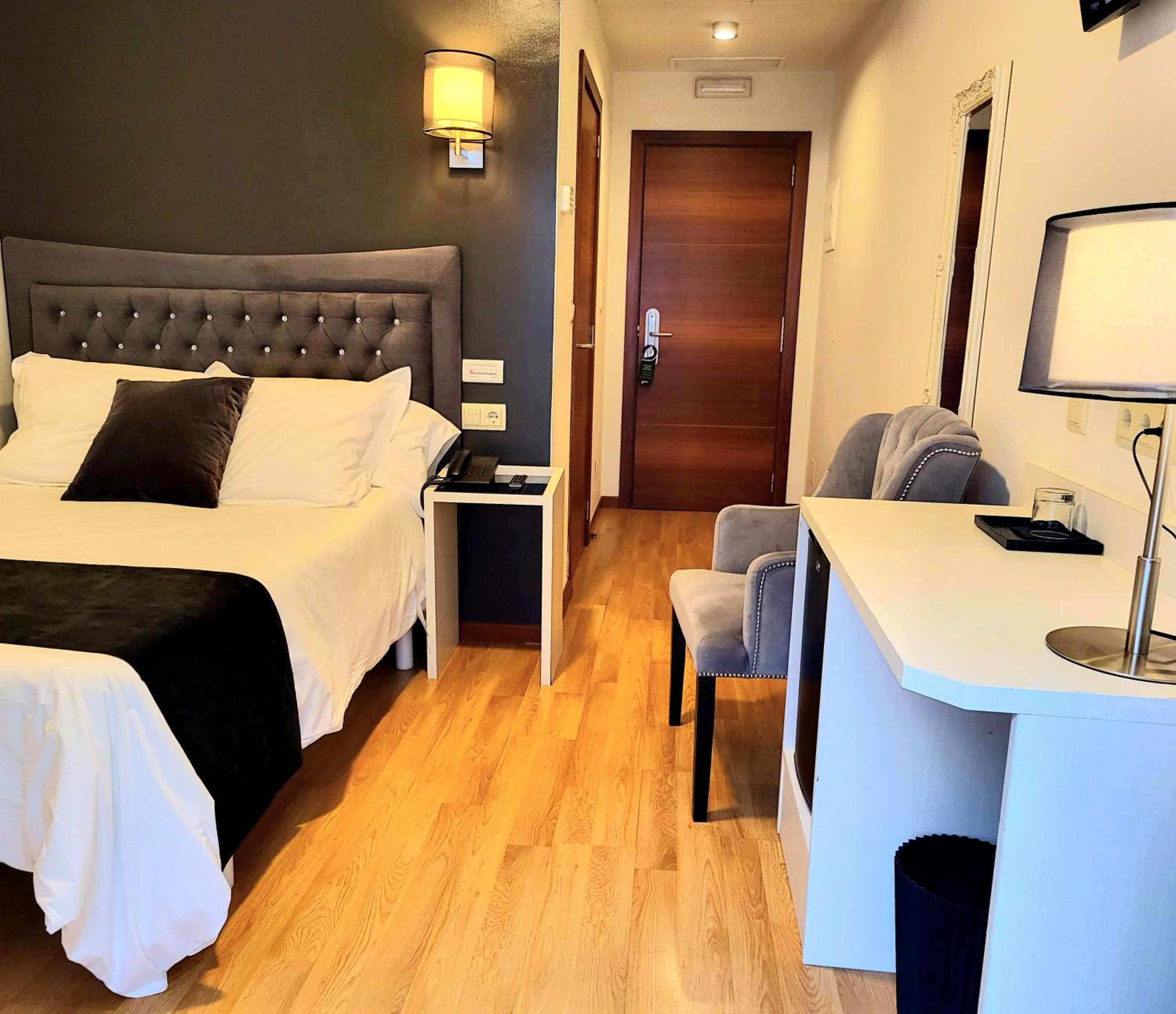 Single Room photo 3