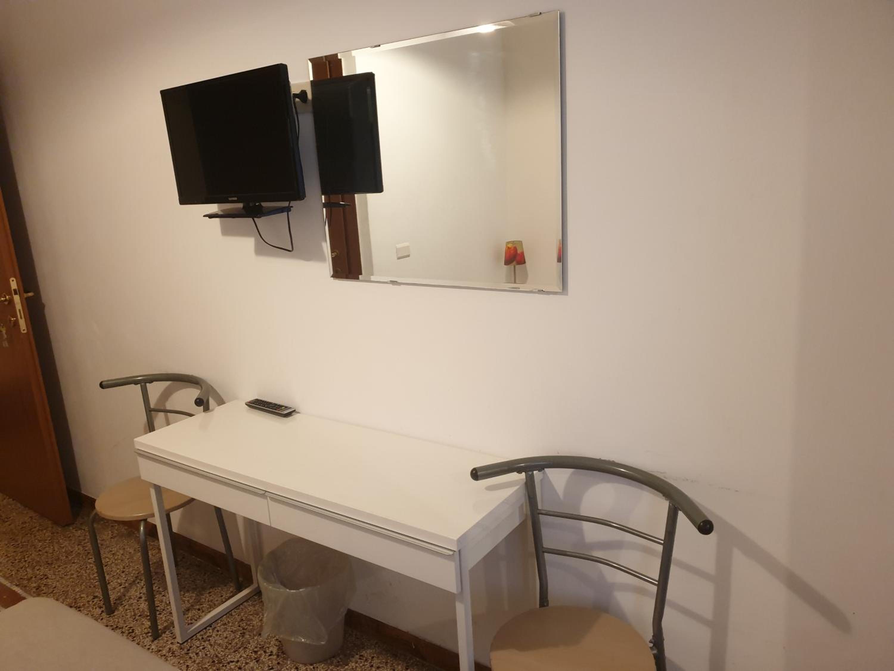 Single Room with Bathroom