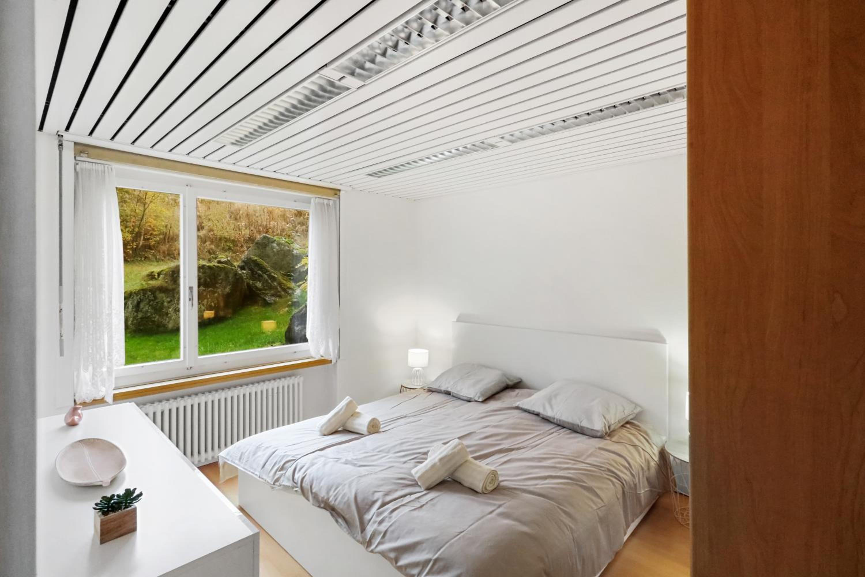One-Bedroom Apartment - Photo 24