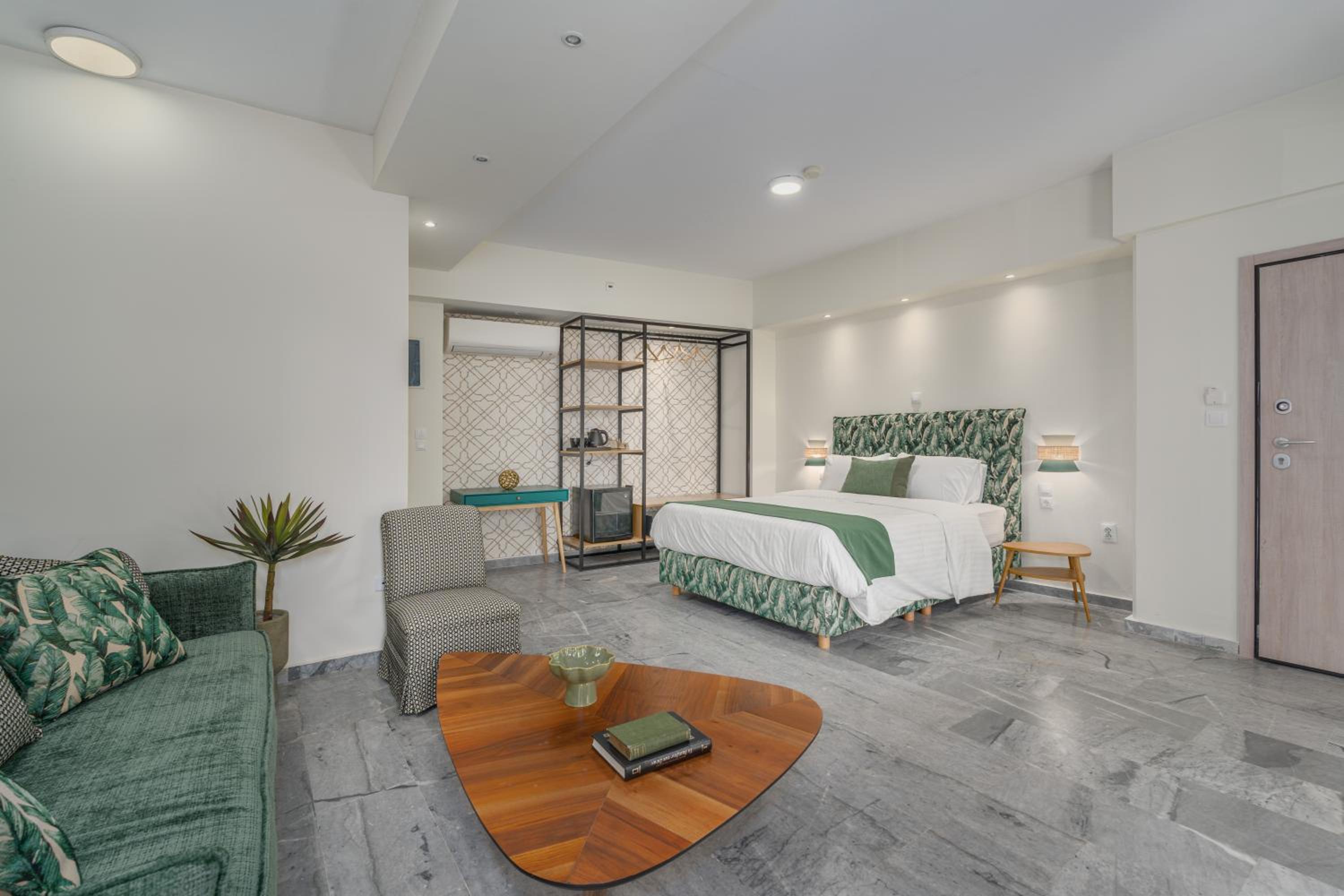 Two-Bedroom Suite with Hot Tub photo 1