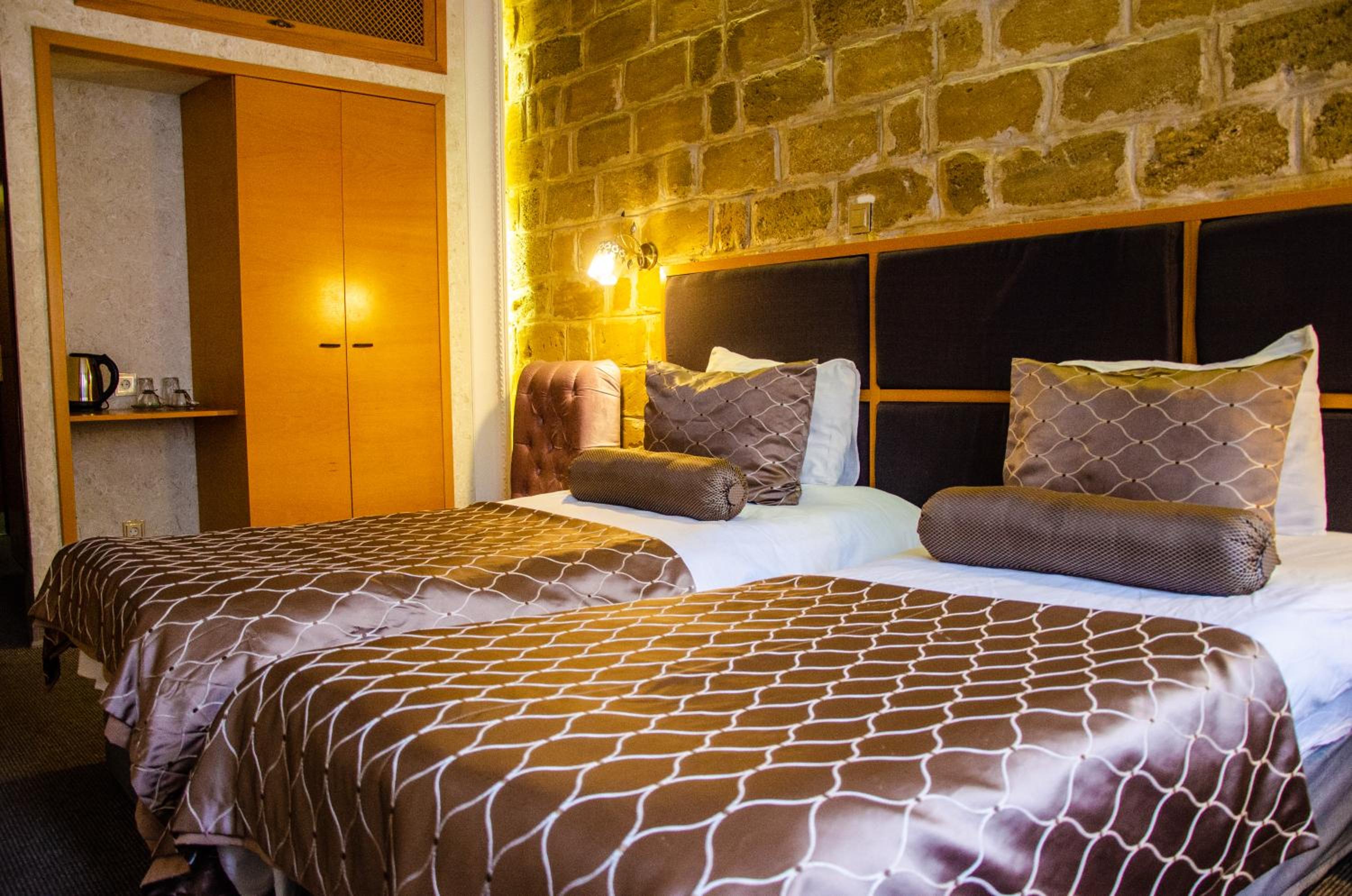 Small Twin Room