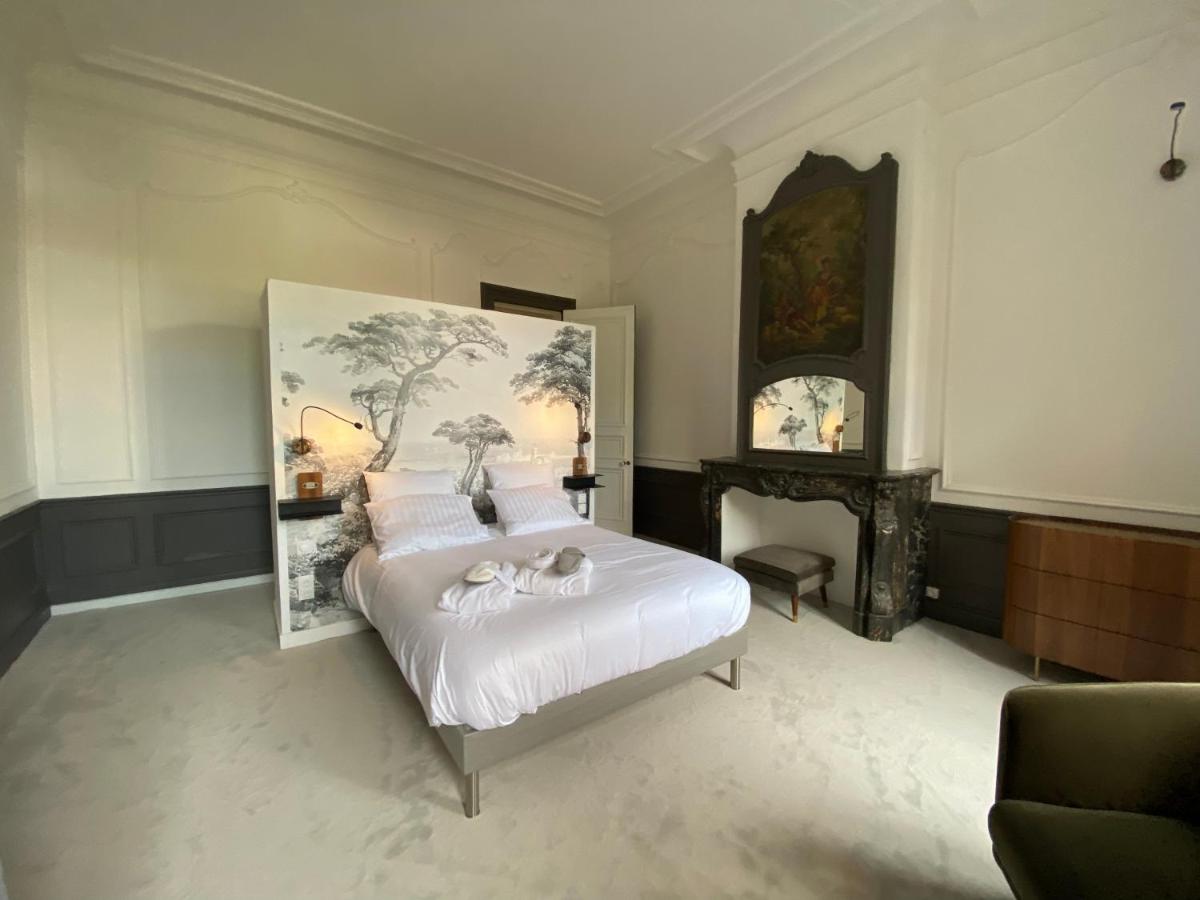 Deluxe Suite photo 2