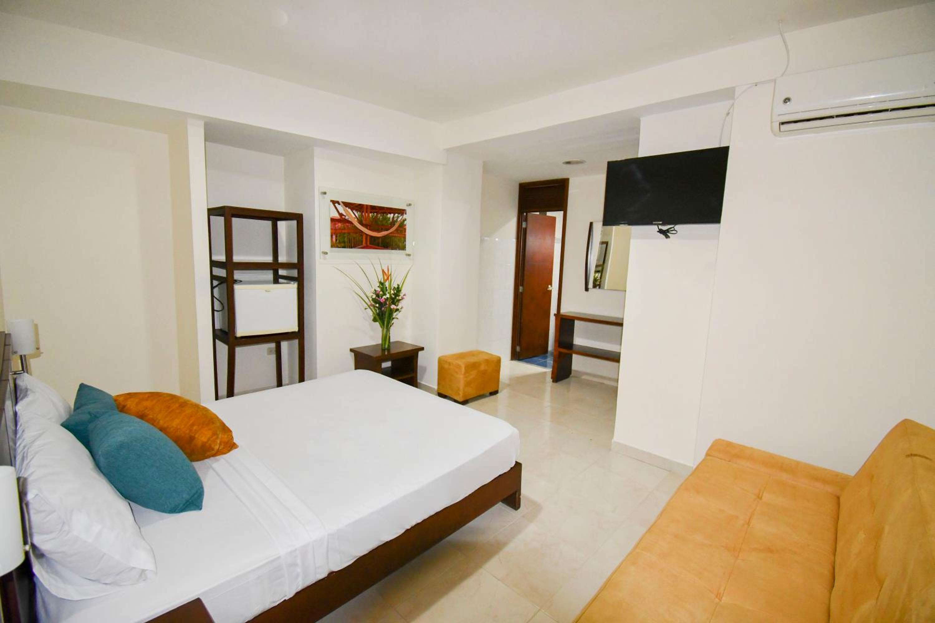 Standard Double Room photo 2