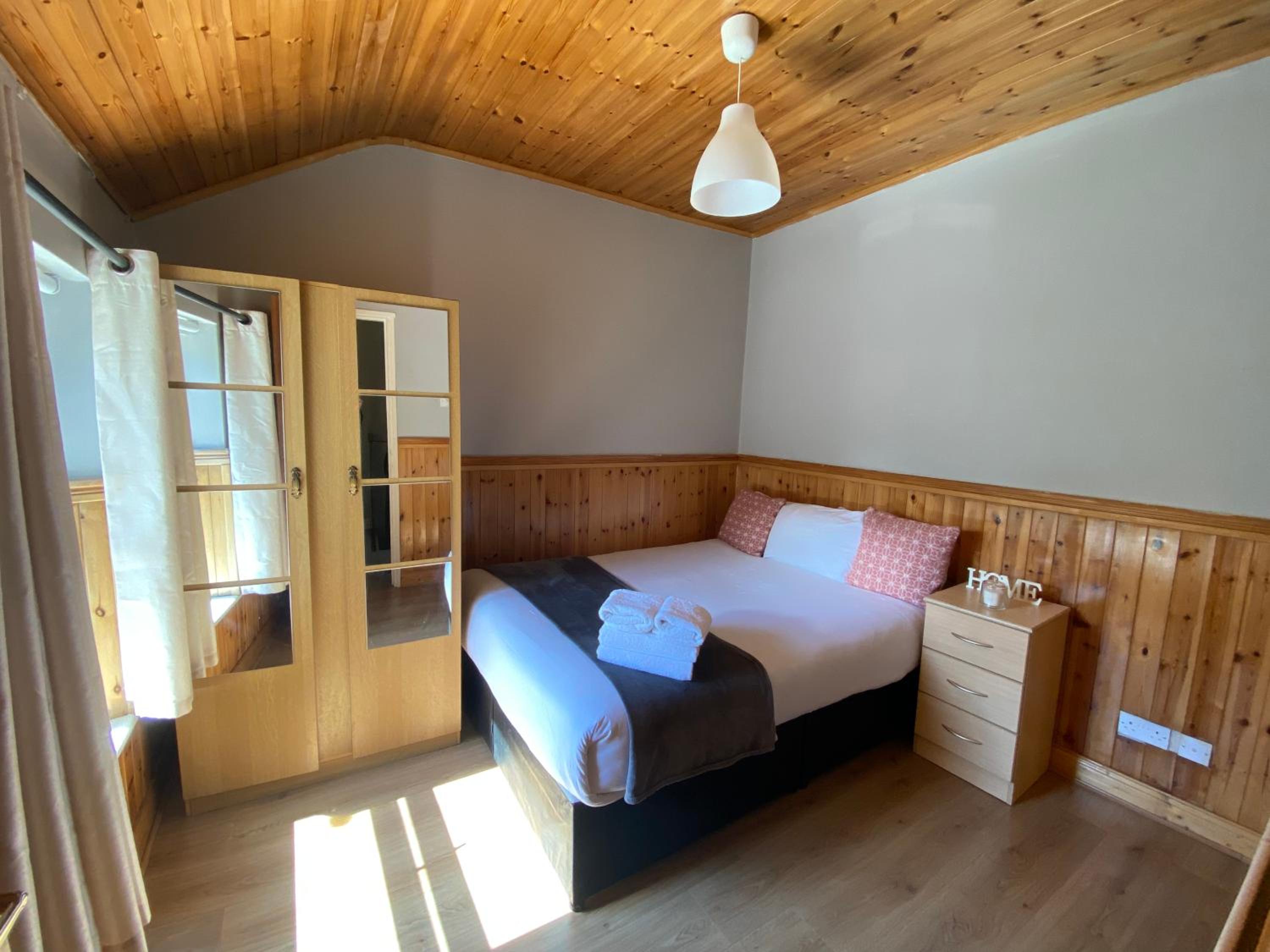 Double Room with Shared Bathroom