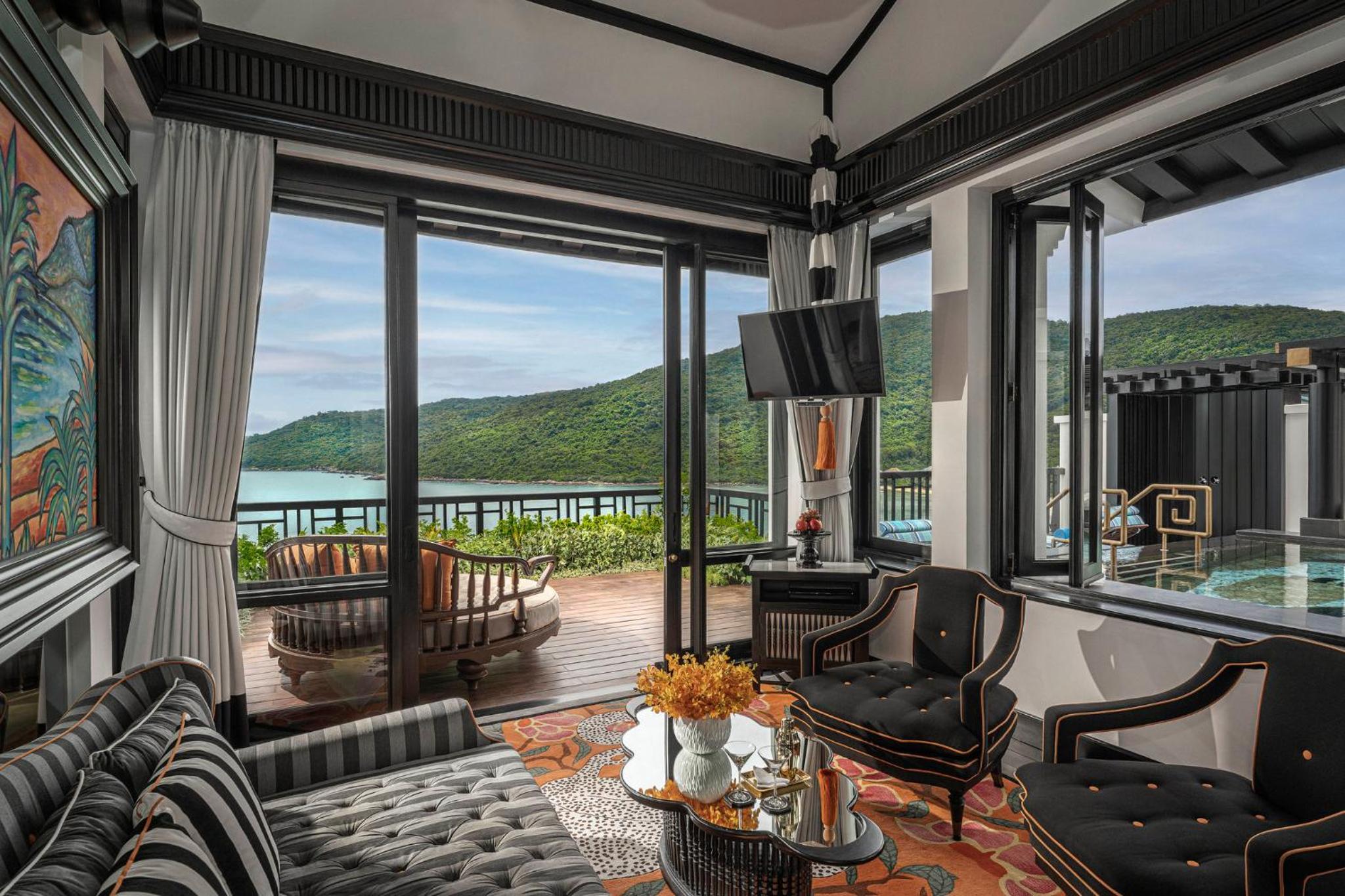 One-Bedroom Penthouse