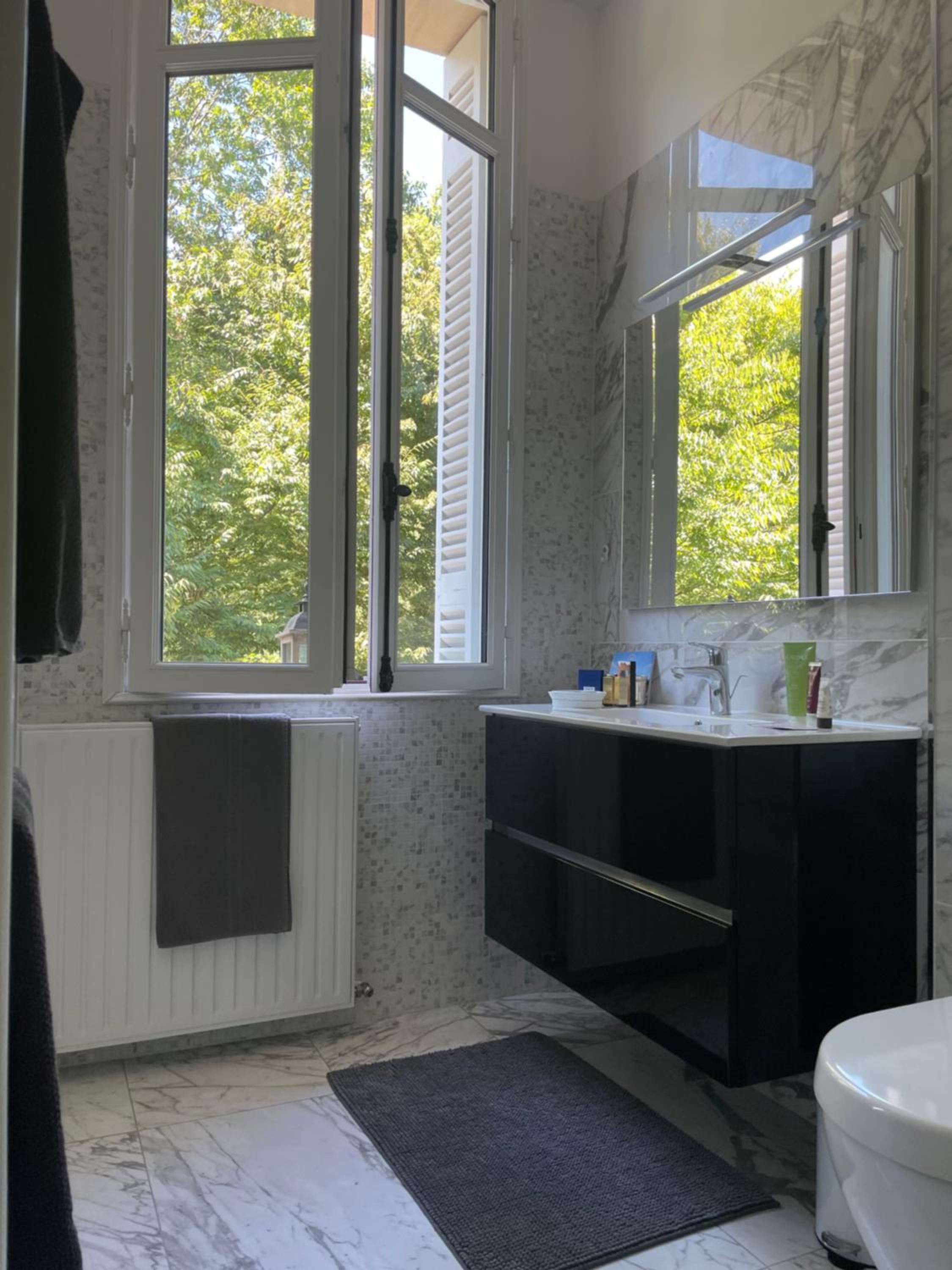 Deluxe Double Room with Shower photo 3