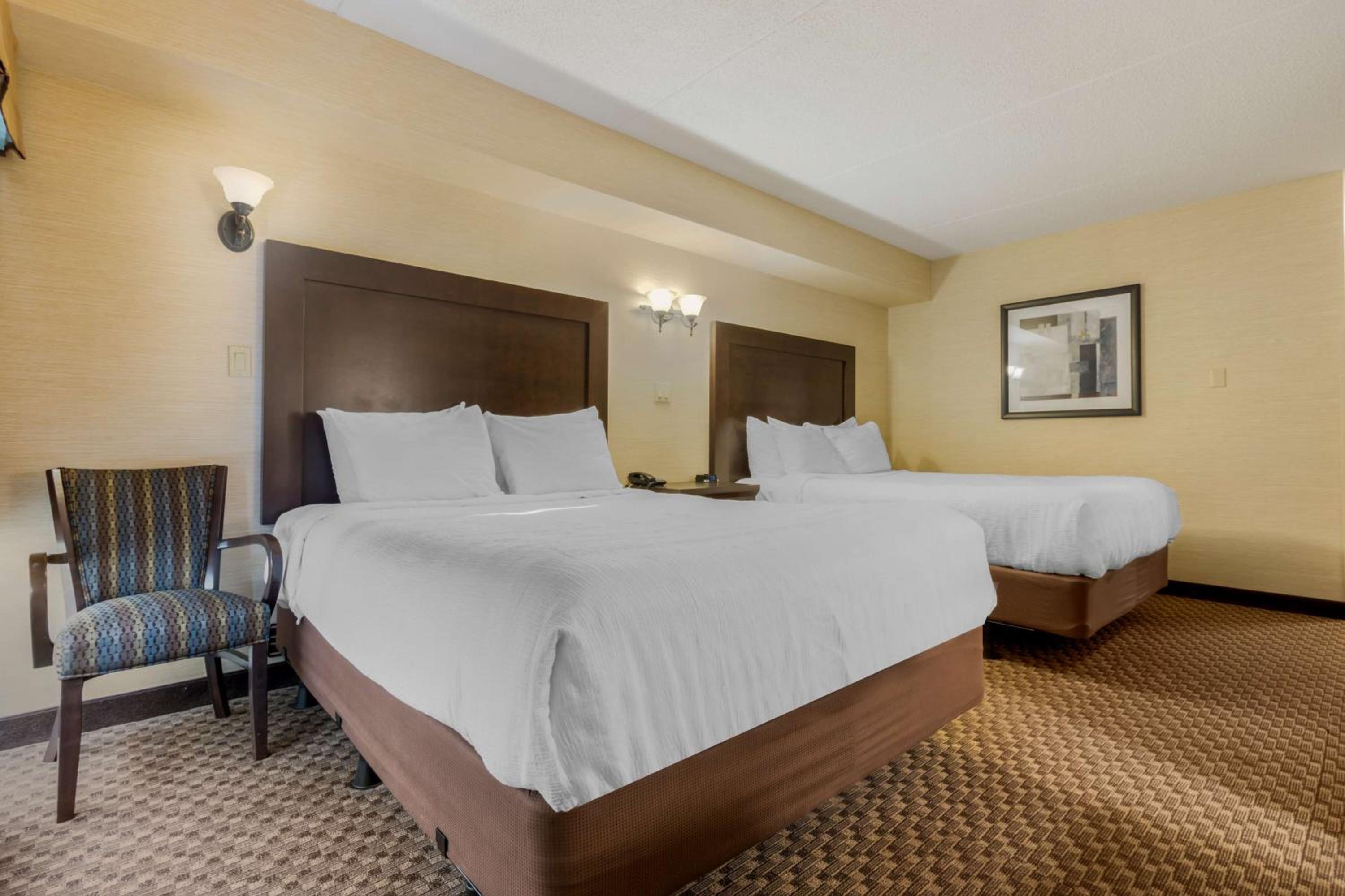 Queen Room with Two Queen Beds- Ground Floor