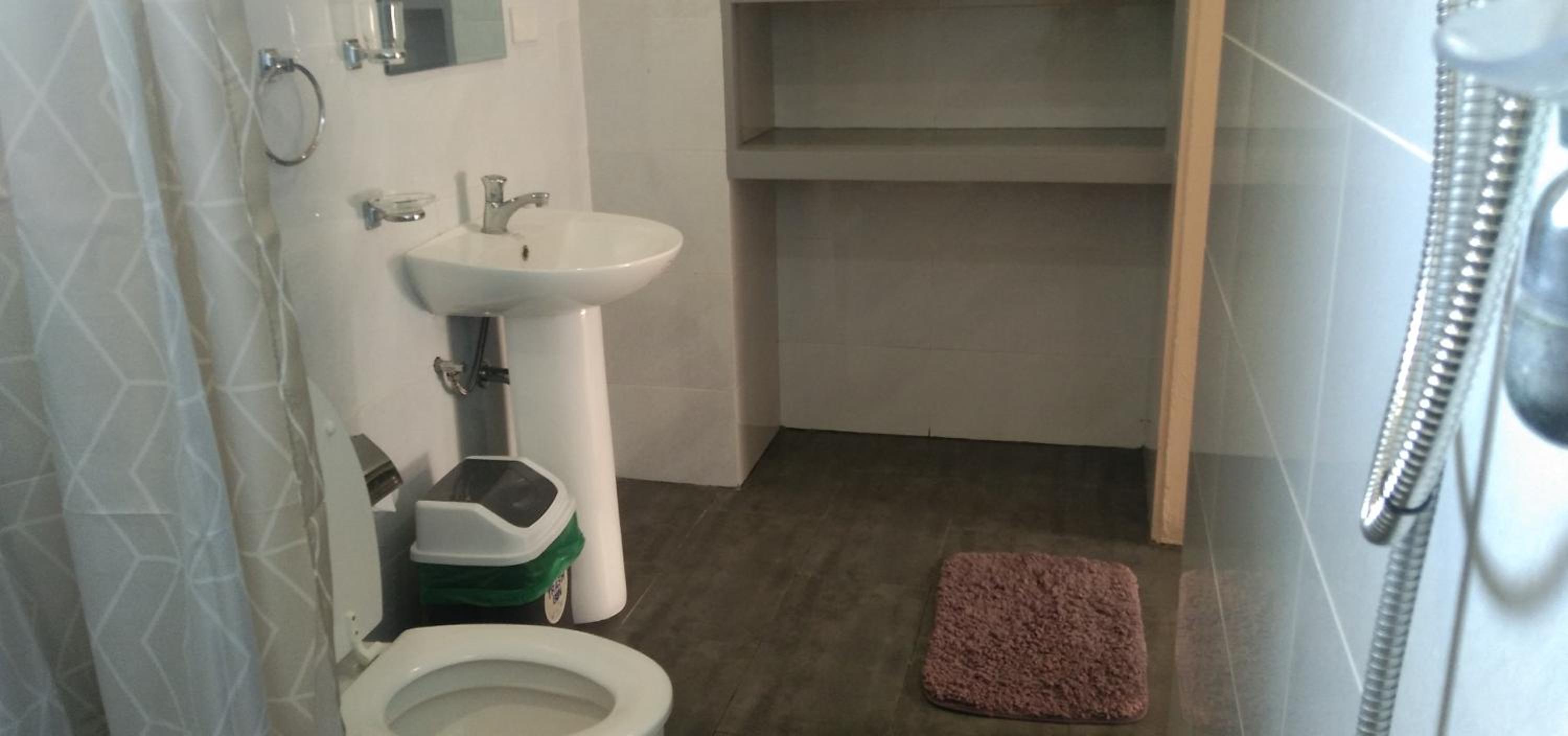 Family Room - Photo 10