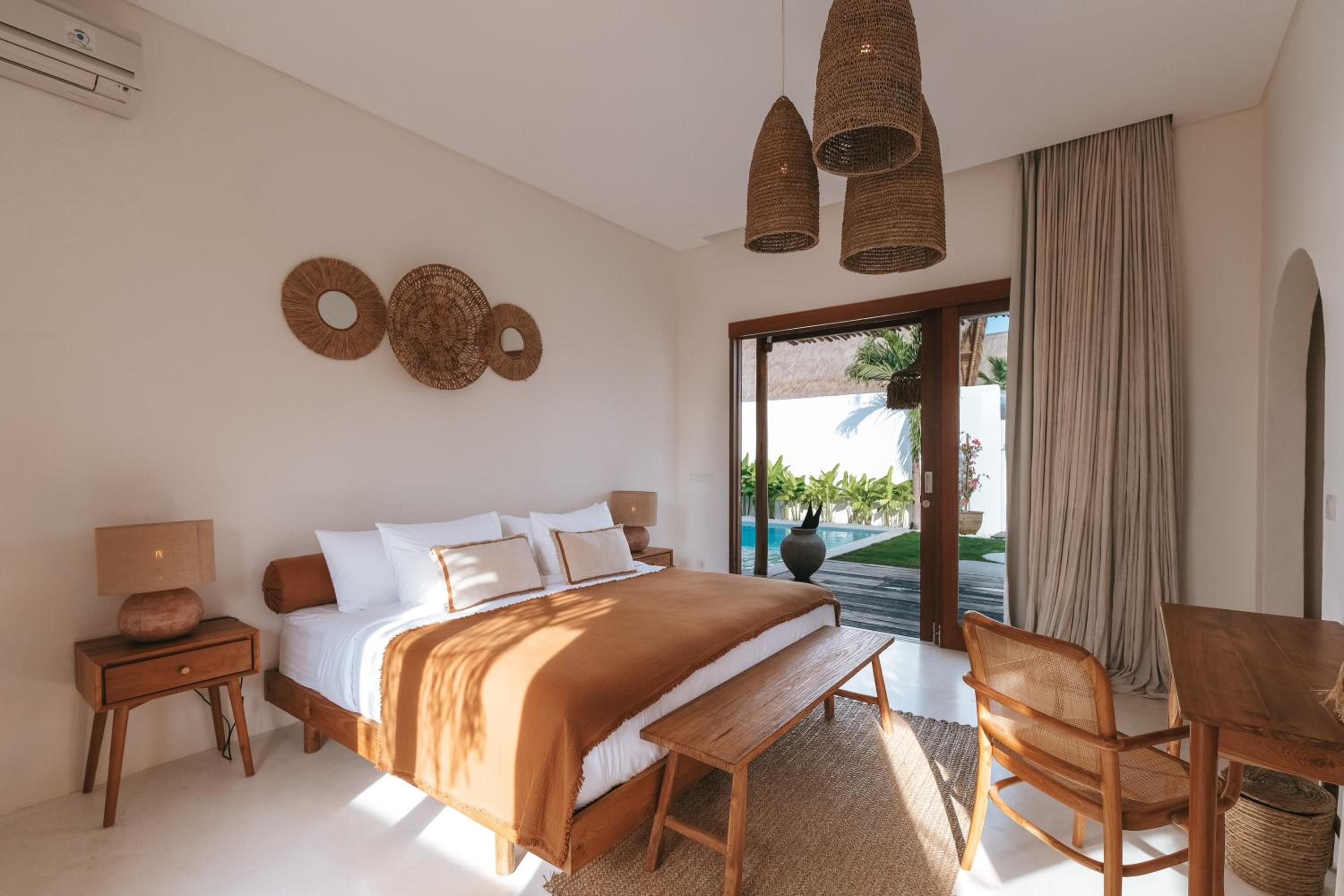 Two-Bedroom Villa - Photo 9