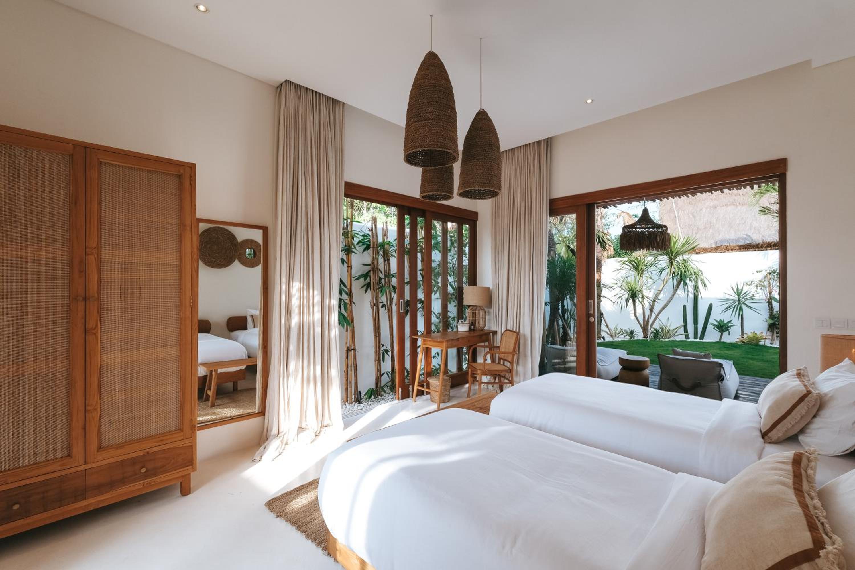 Two-Bedroom Villa - Photo 18