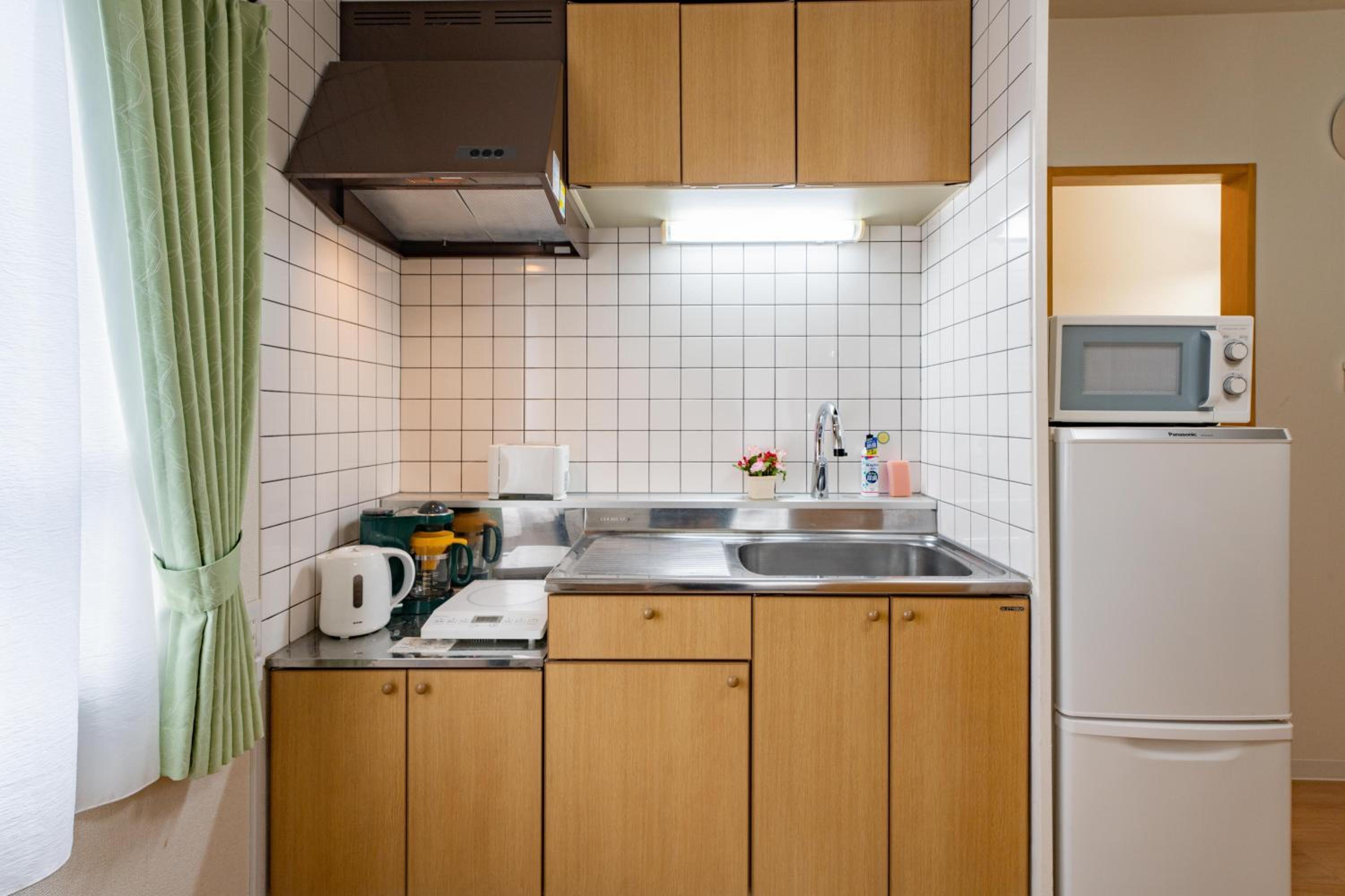 One-Bedroom Apartment - Photo 13