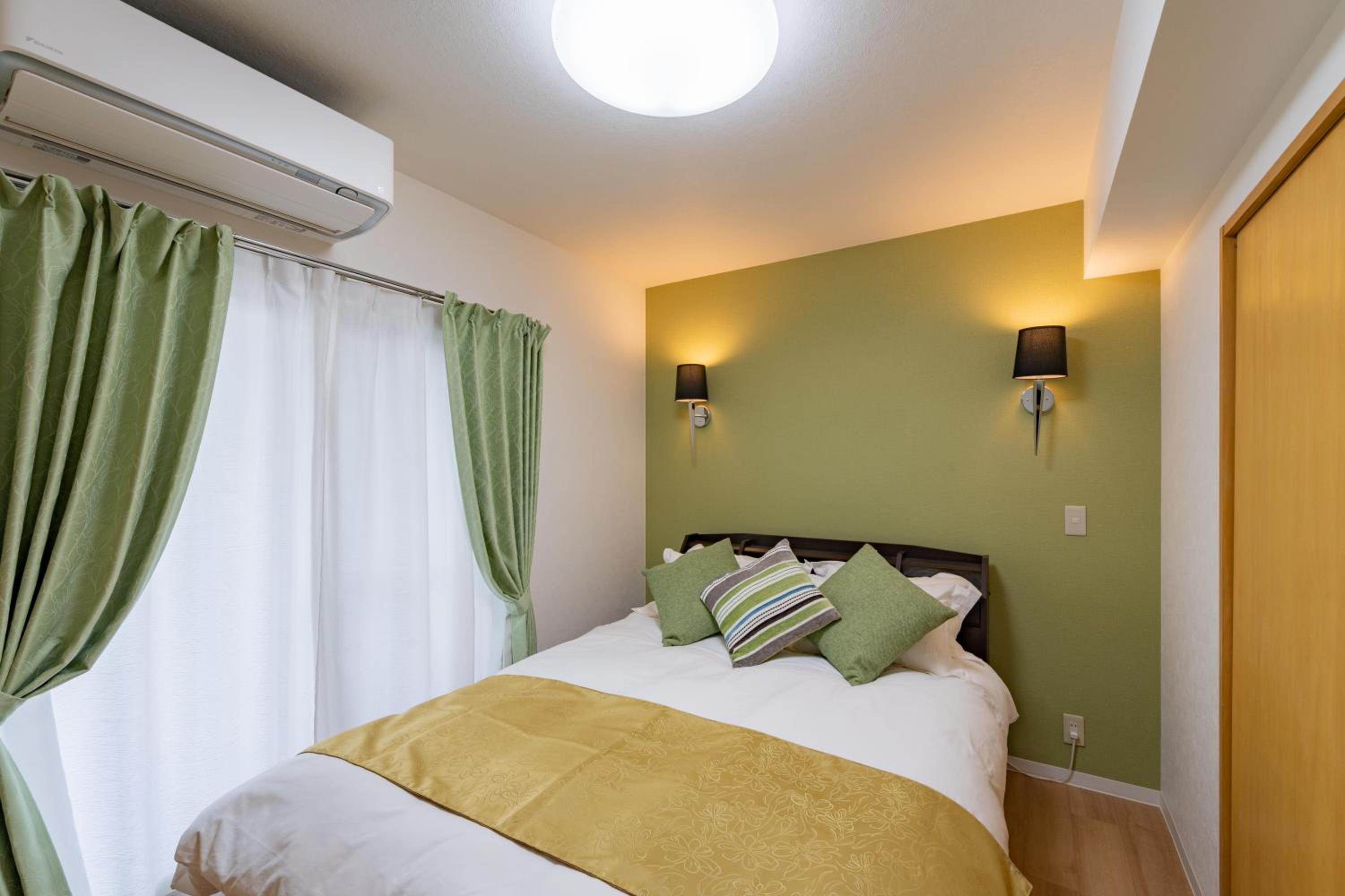 One-Bedroom Apartment - Photo 15