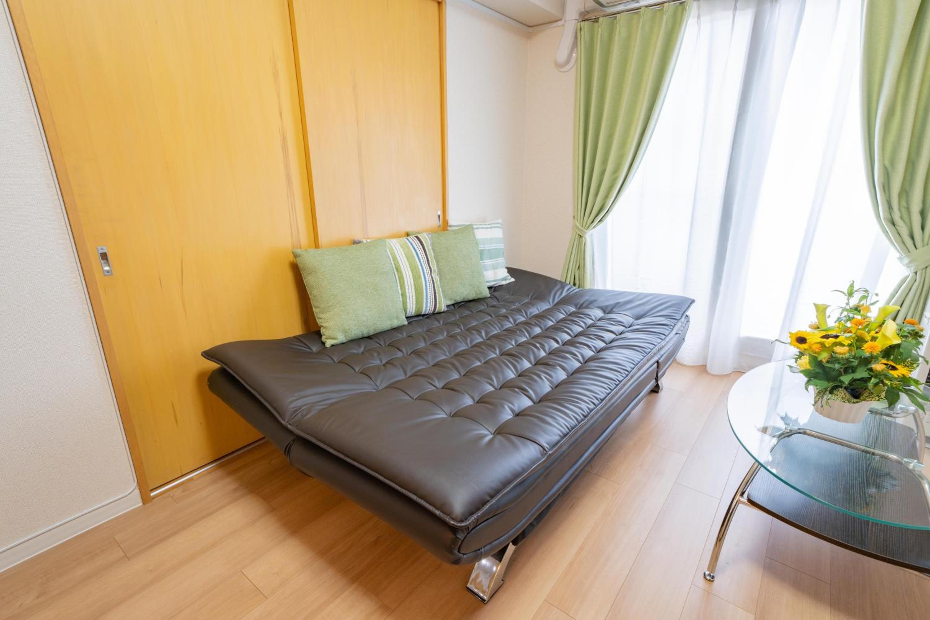 One-Bedroom Standard Apartment - Photo 17