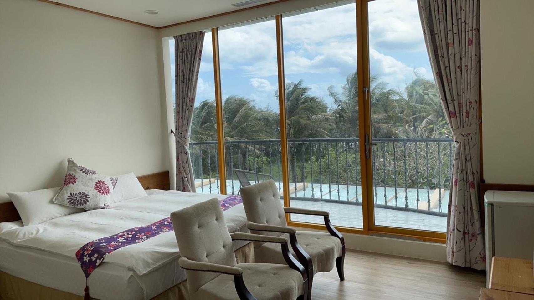 Double Room with Balcony photo 2