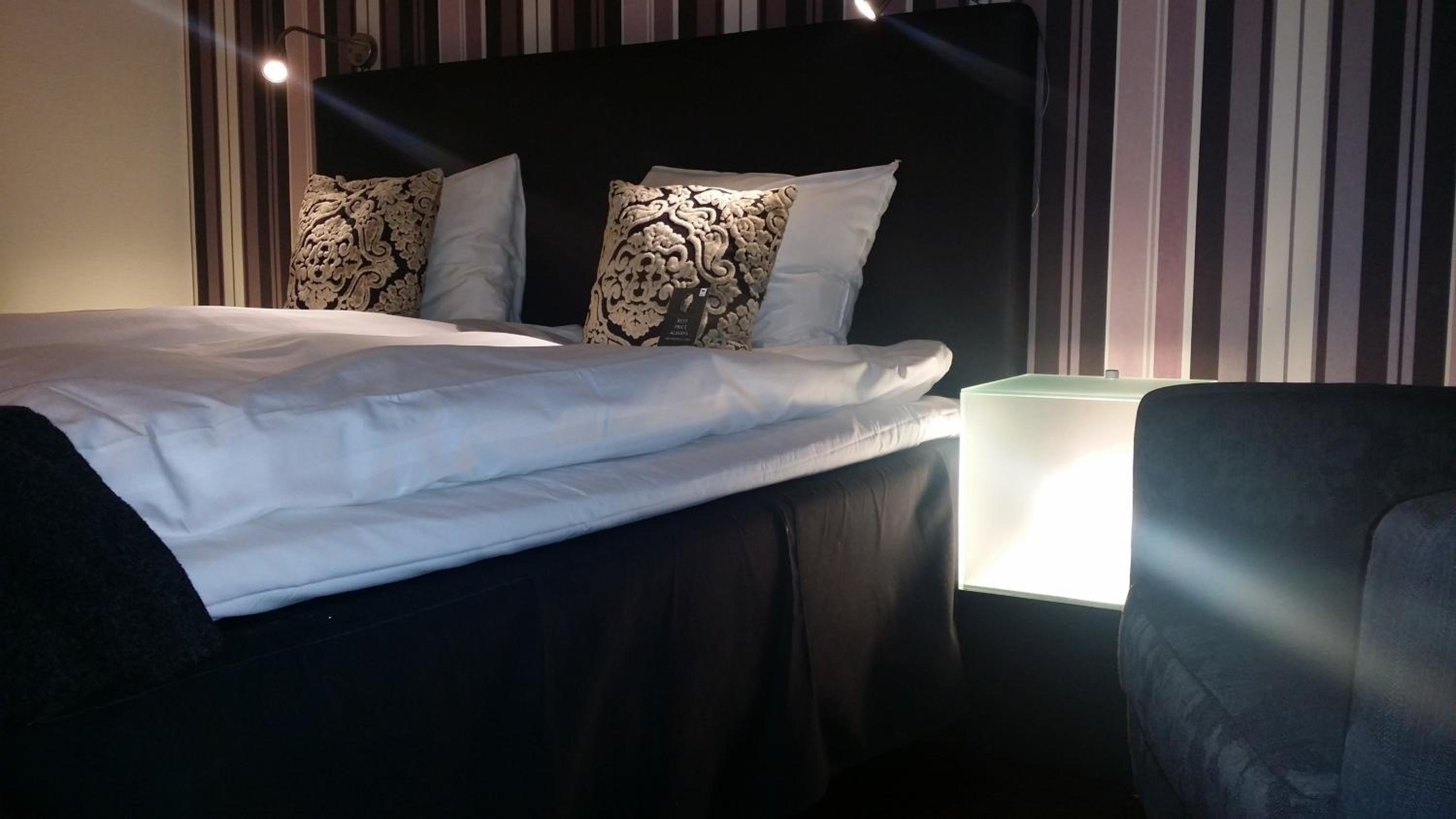 Economy Double Room photo 2