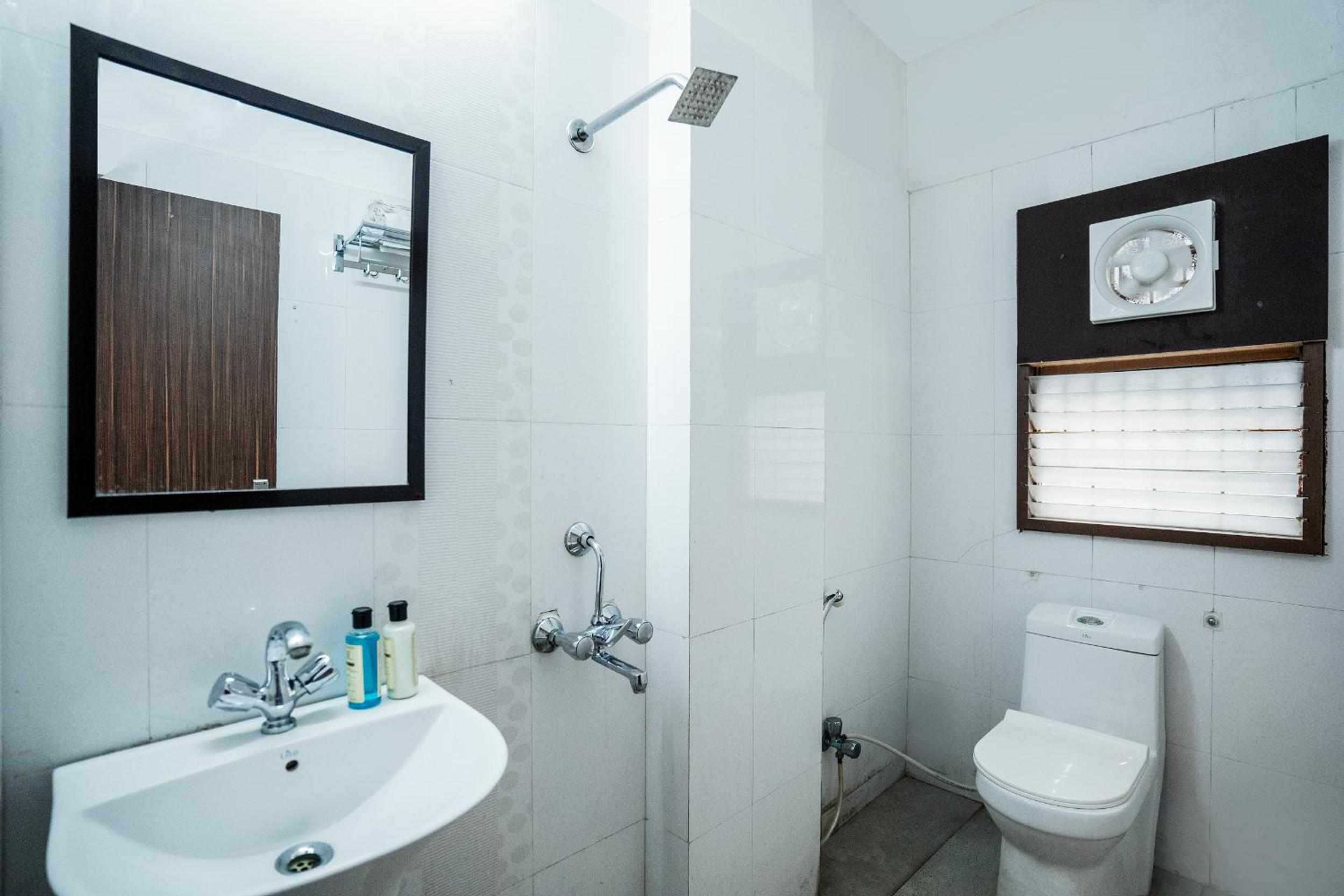 Deluxe Suite photo 3