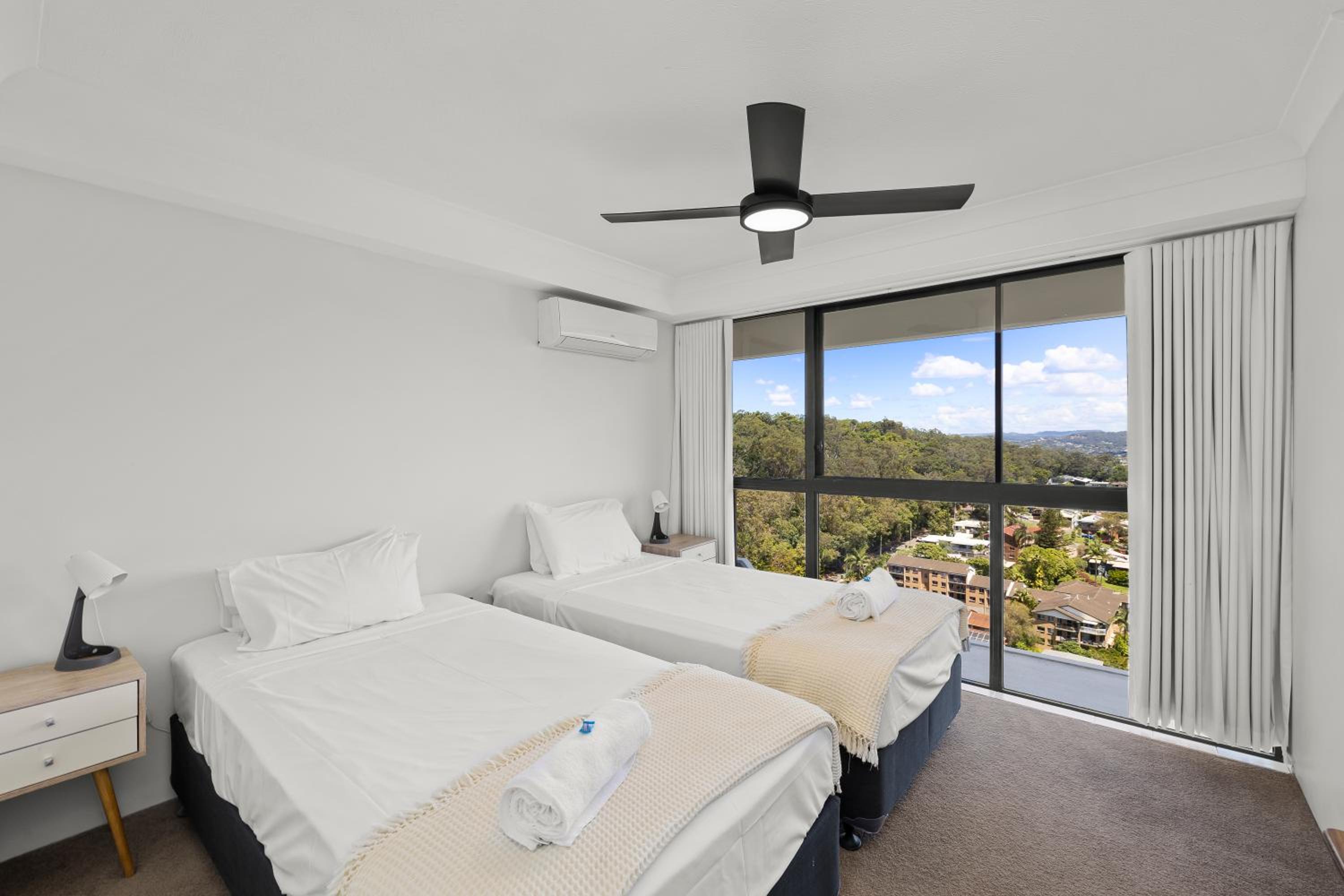 Superior 2.5 Bedroom Family Apartment with HInterland View