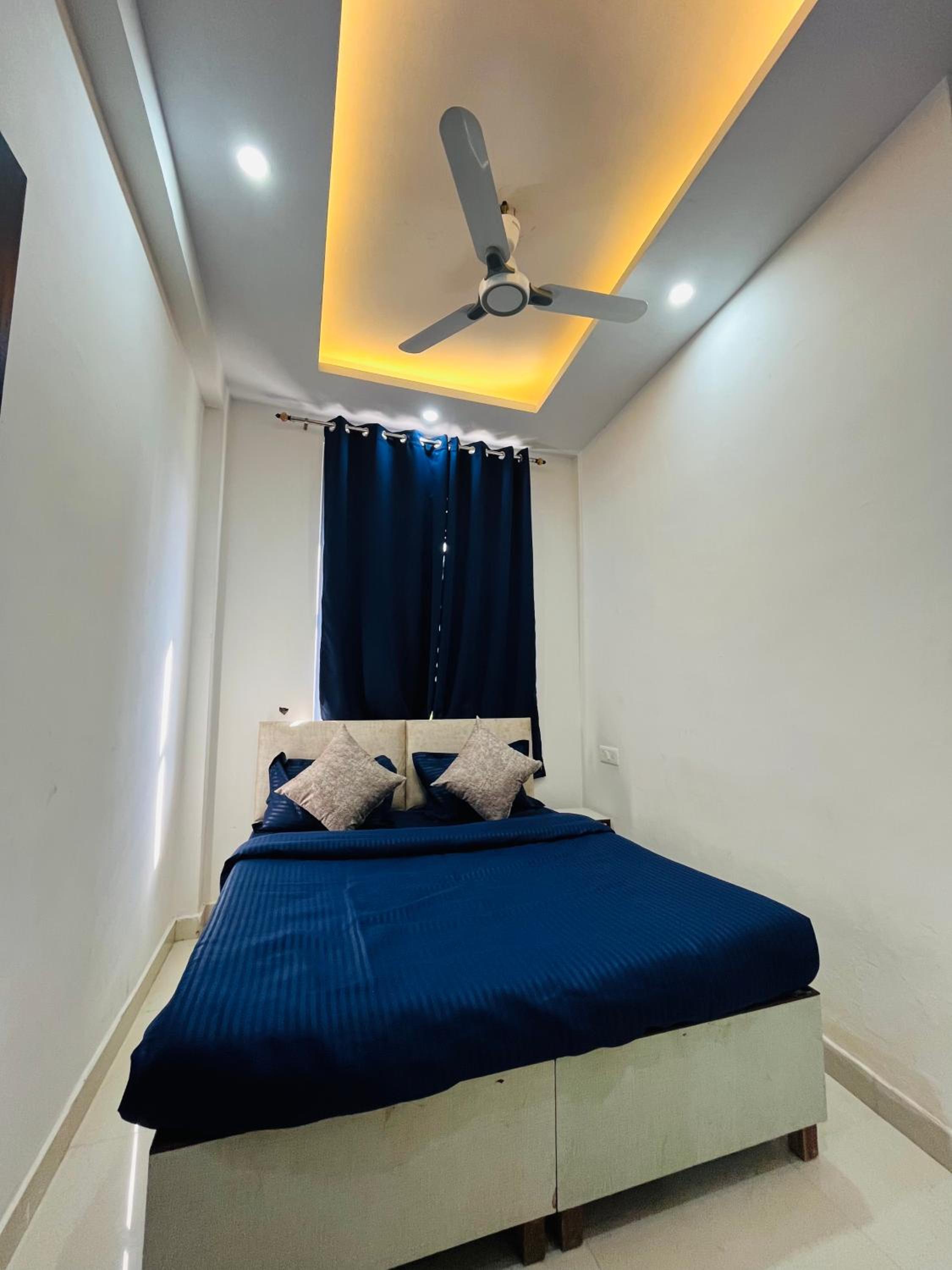 Budget Double Room - Photo 1