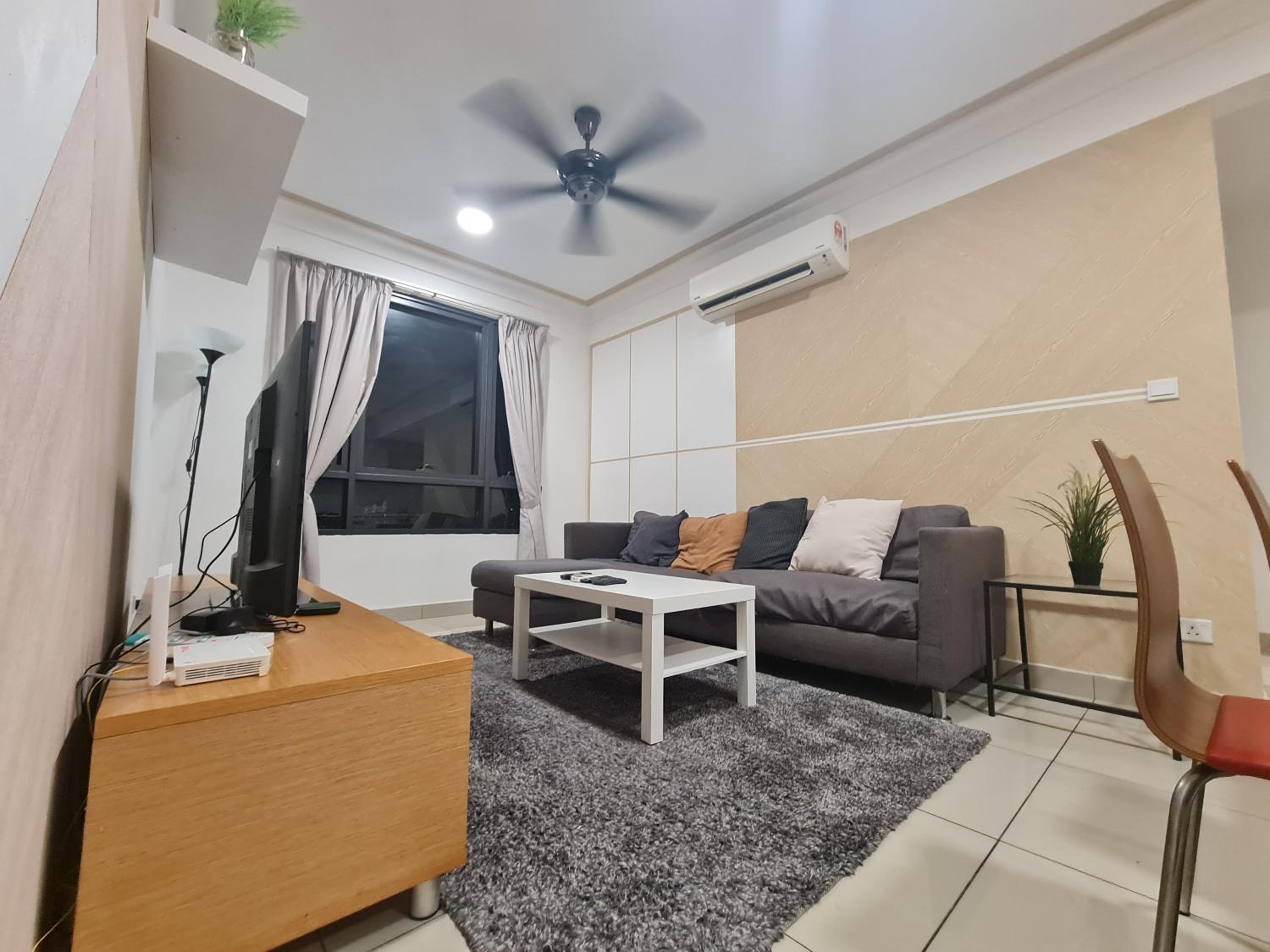 Three-Bedroom Apartment photo 1
