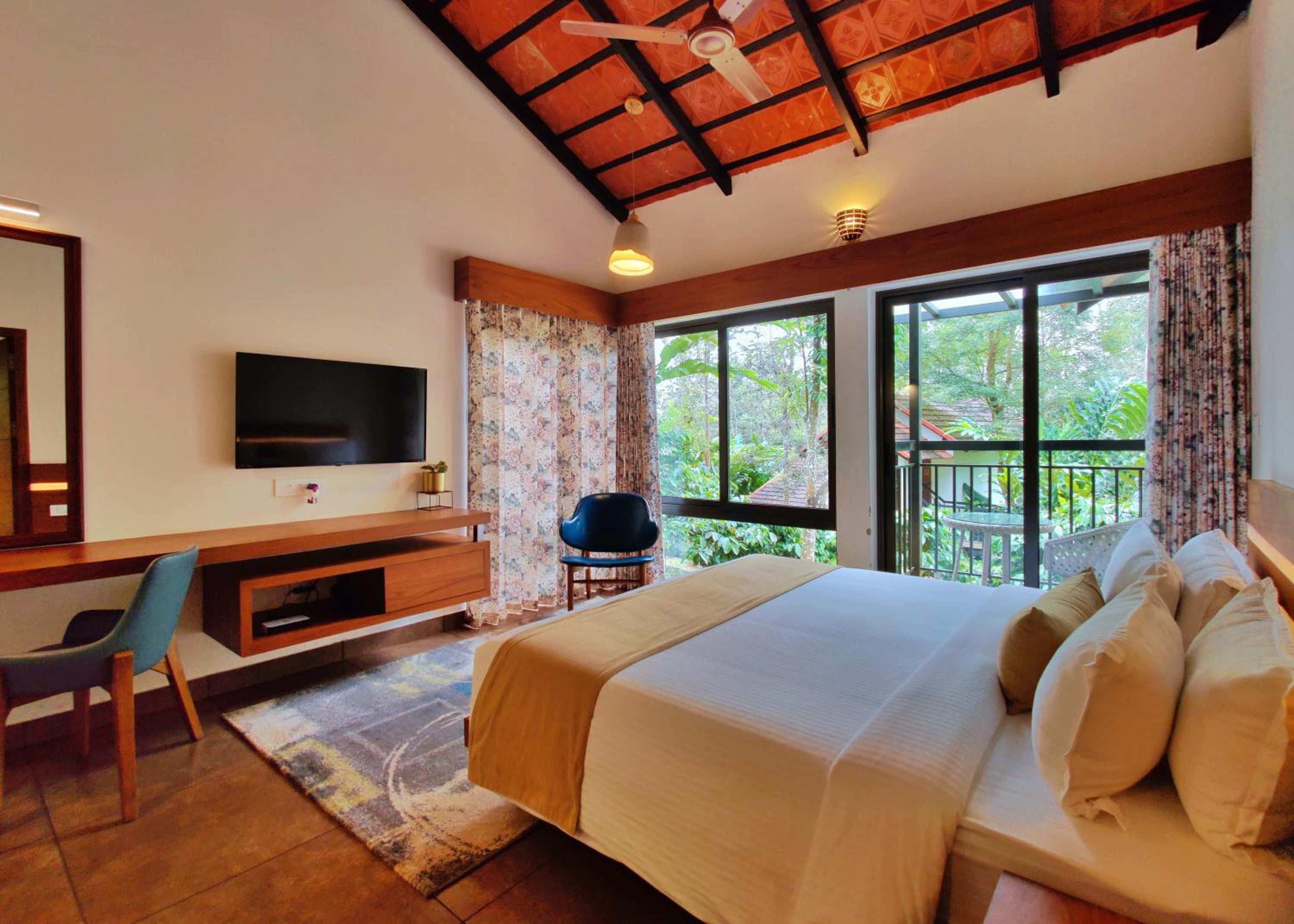 Two-Bedroom Villa - Photo 3