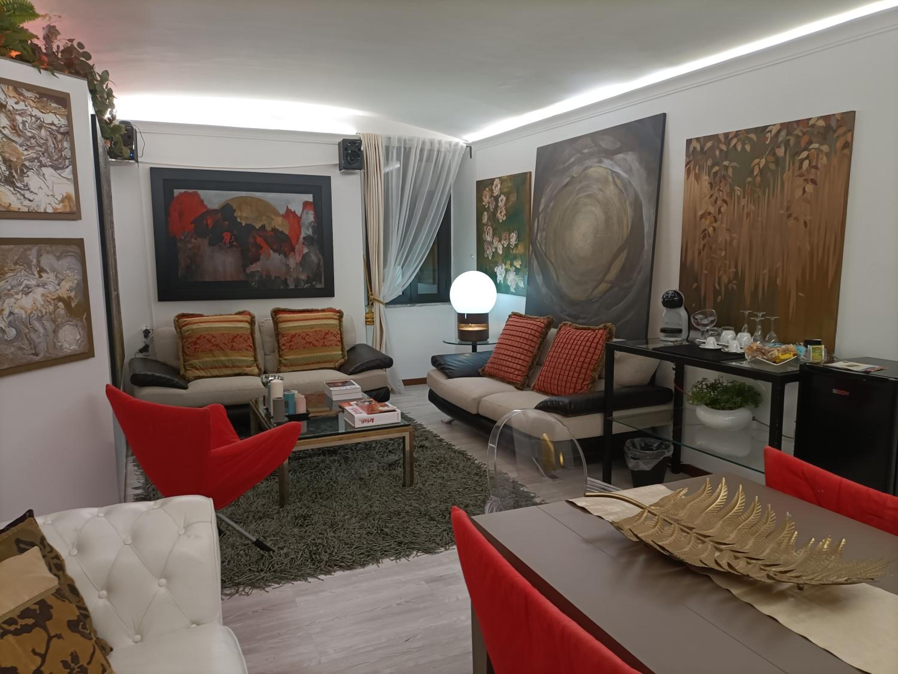 Deluxe Suite