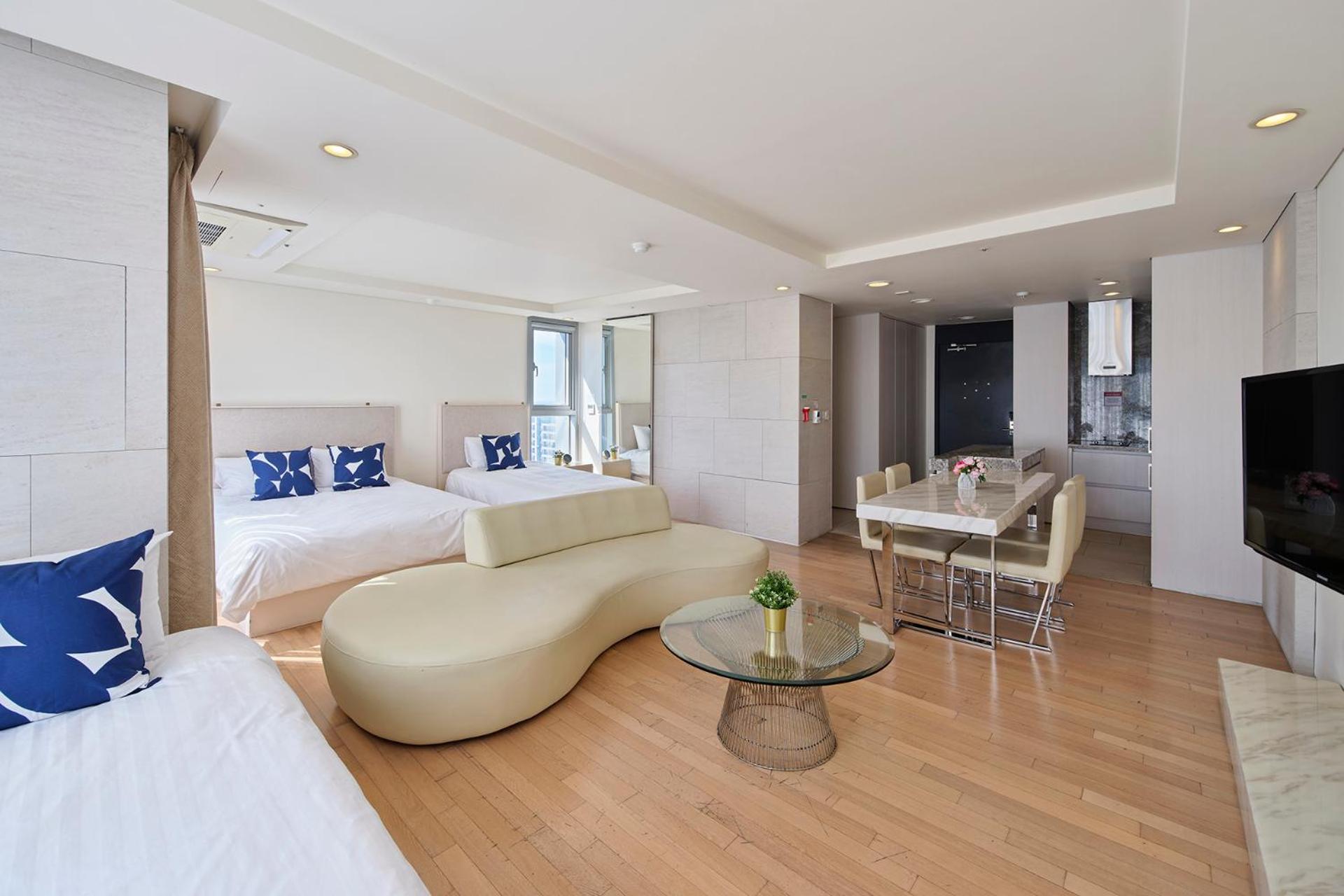 Premier Family Suite