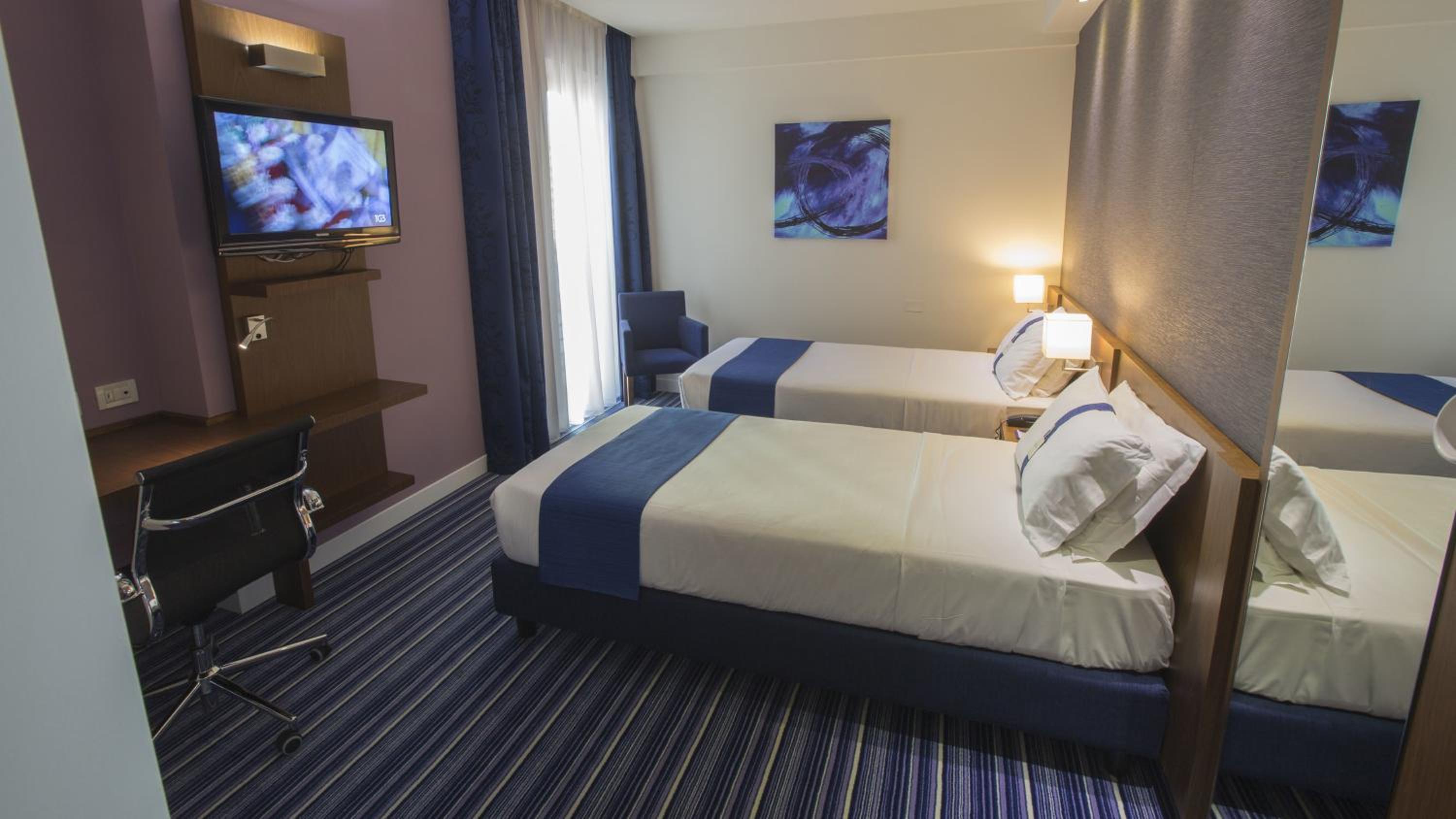 Twin Room photo 2