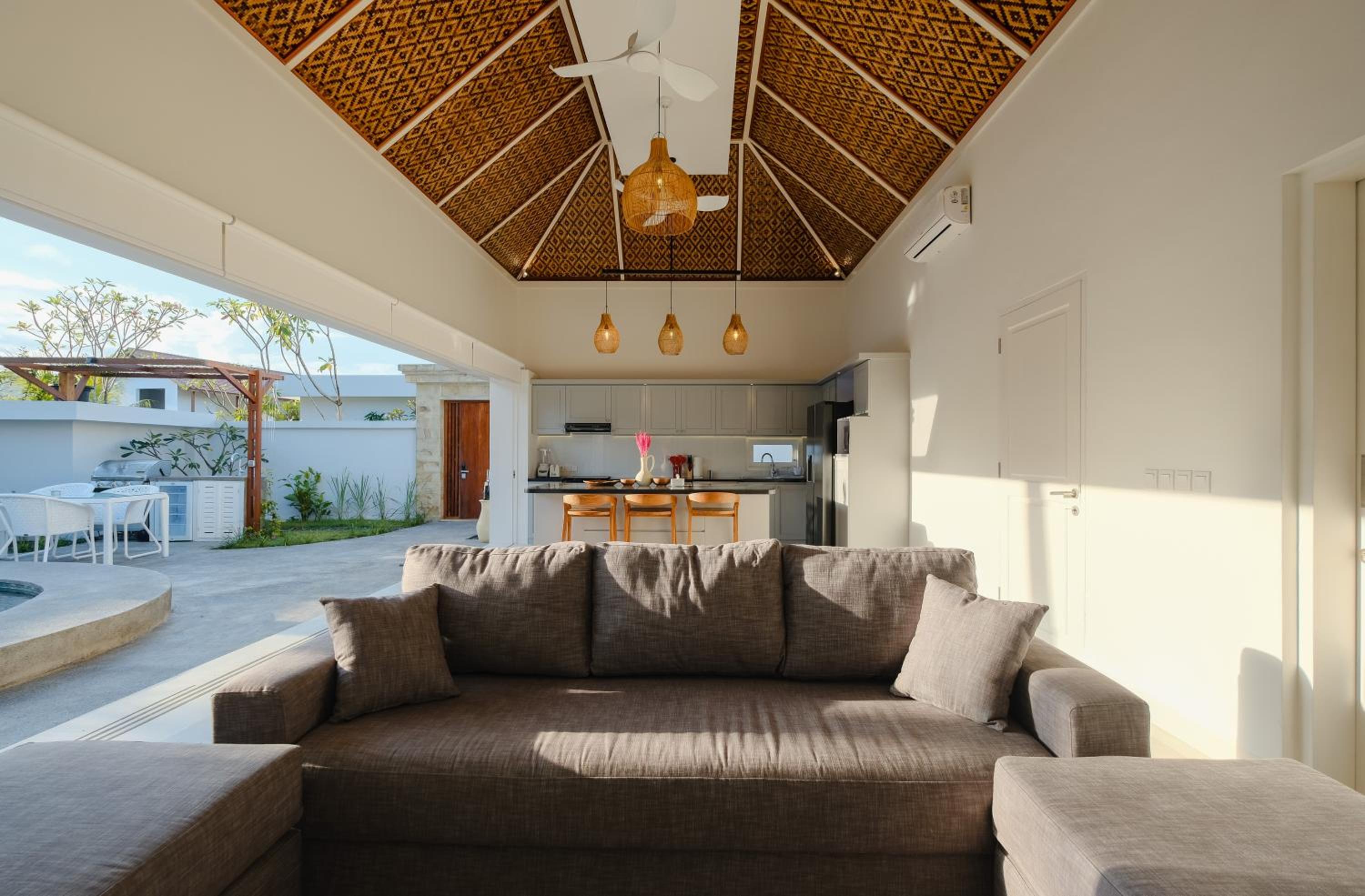 Susan One-Bedroom Villa - Photo 18