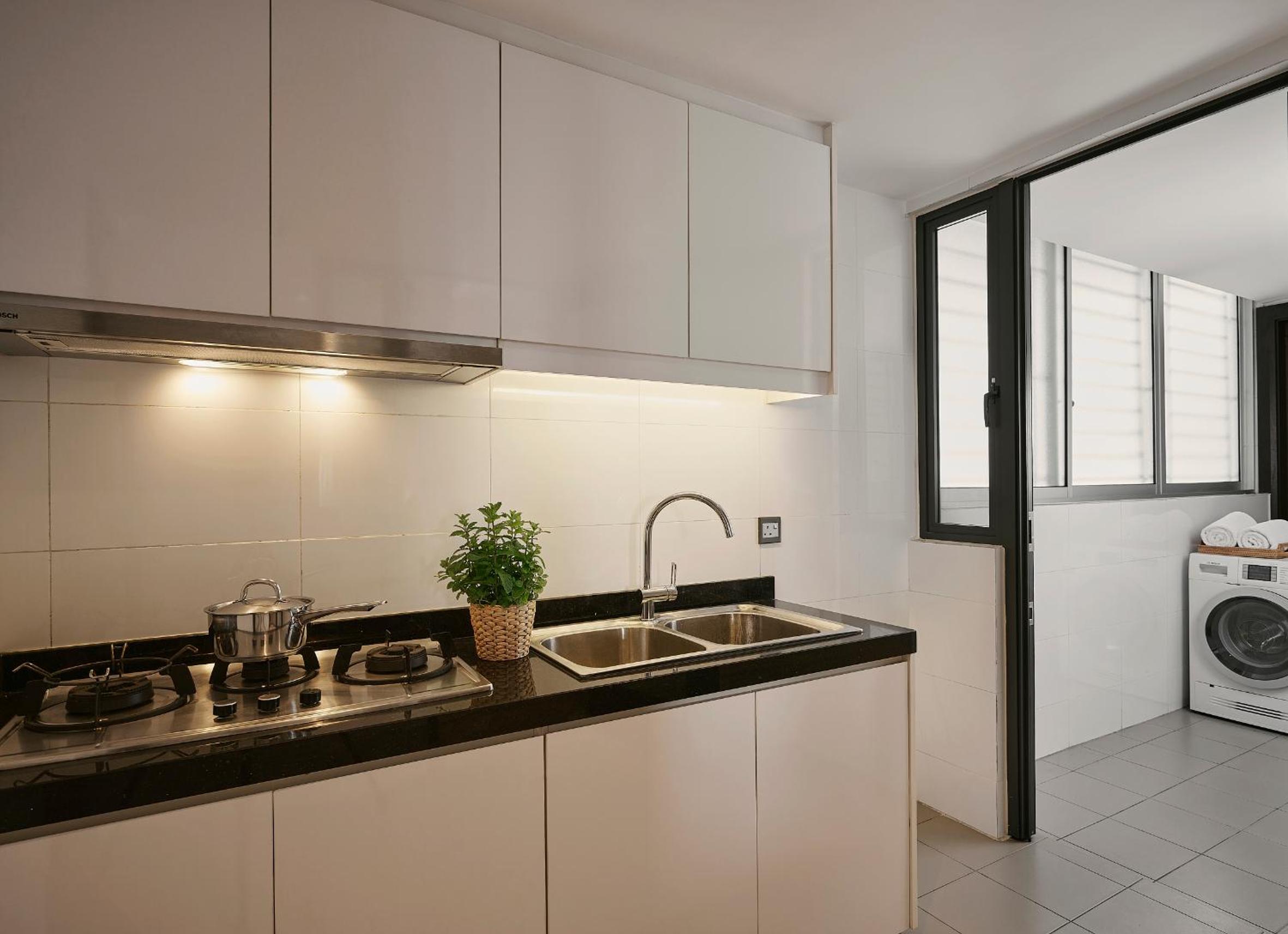 Two Bedroom Deluxe Apartment photo 2