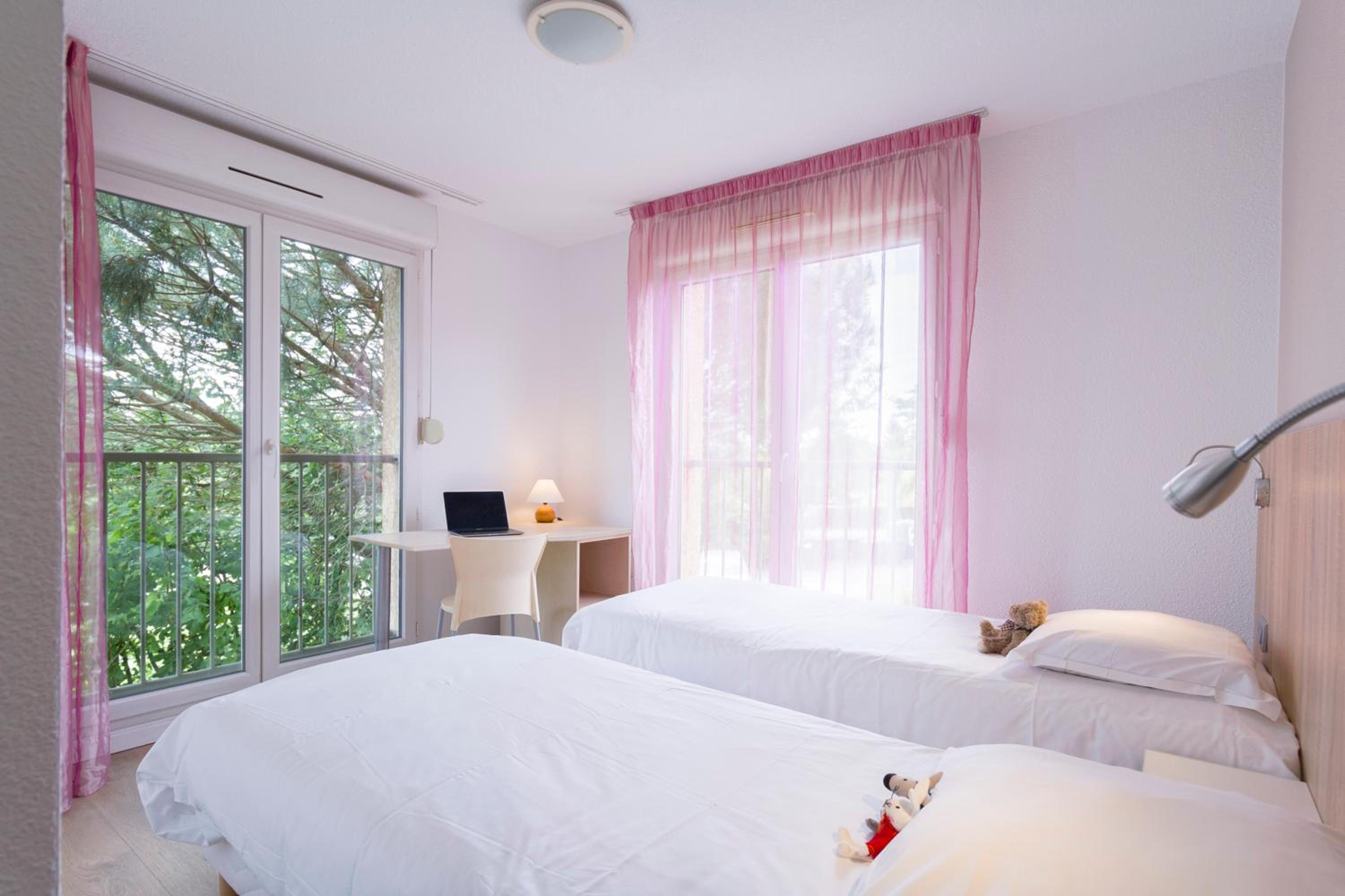 Three-Bedroom Apartment (8 Adults) photo 2