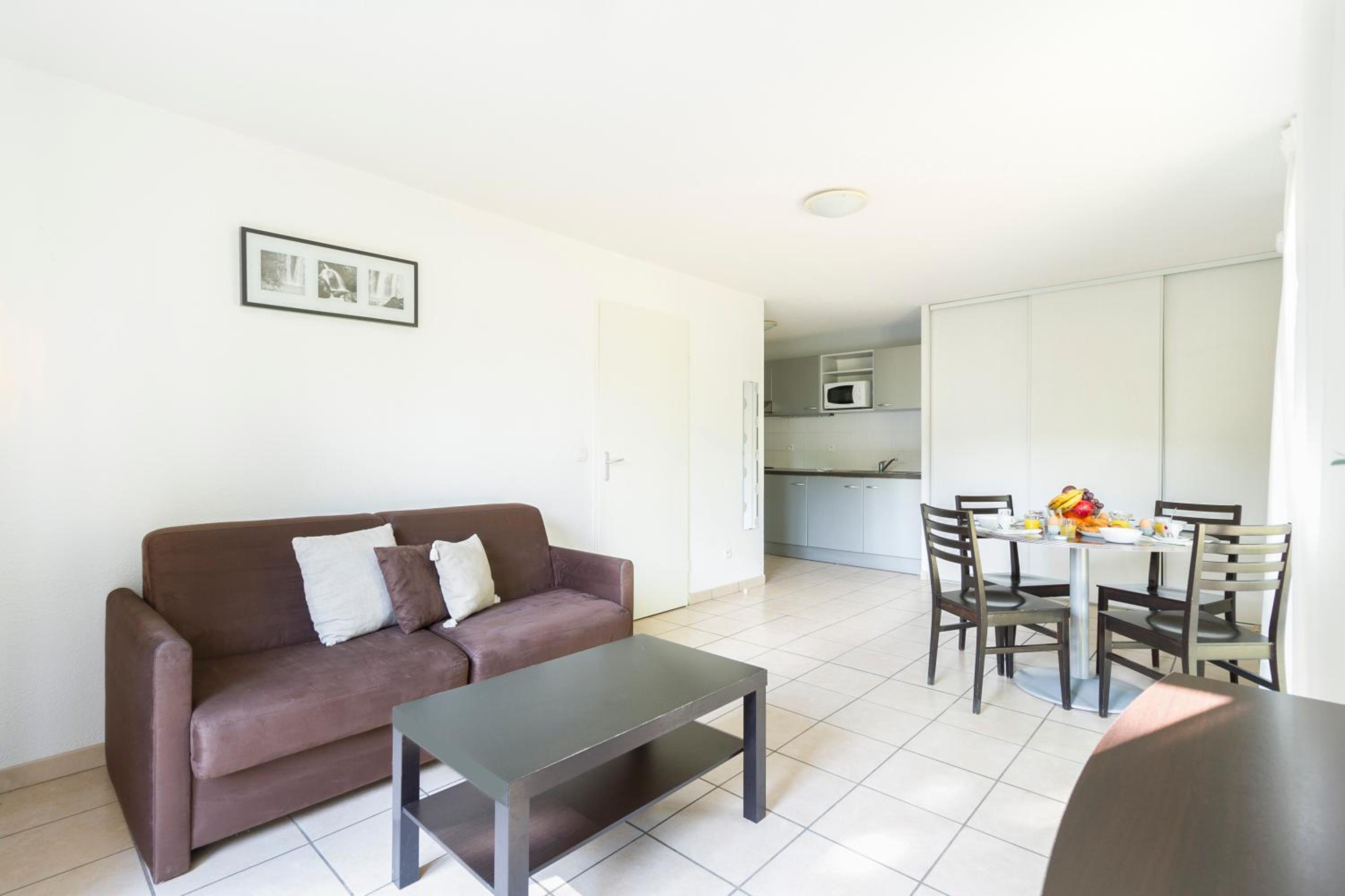 Apartment - Photo 1