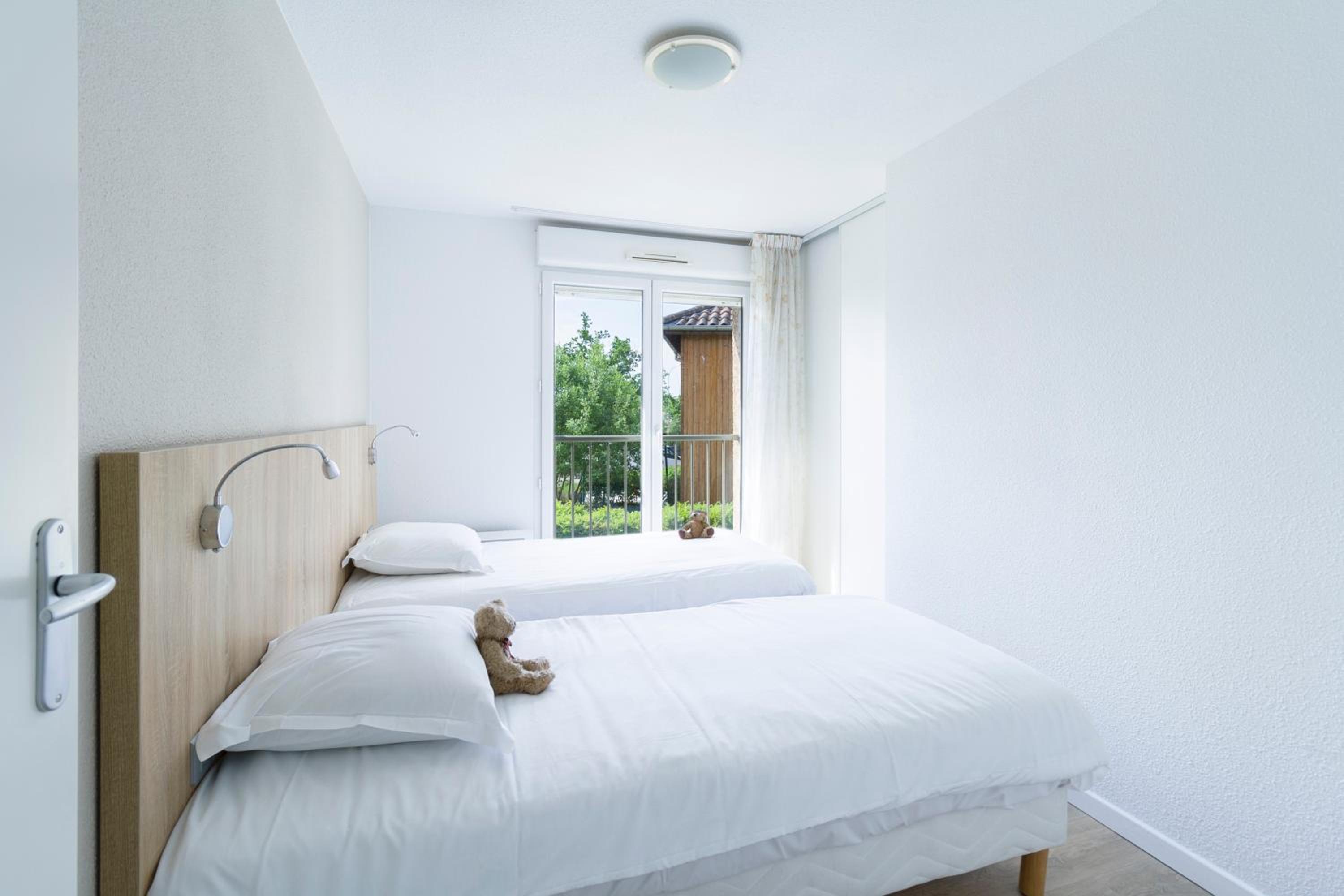 Three-Bedroom Apartment (8 Adults) photo 1