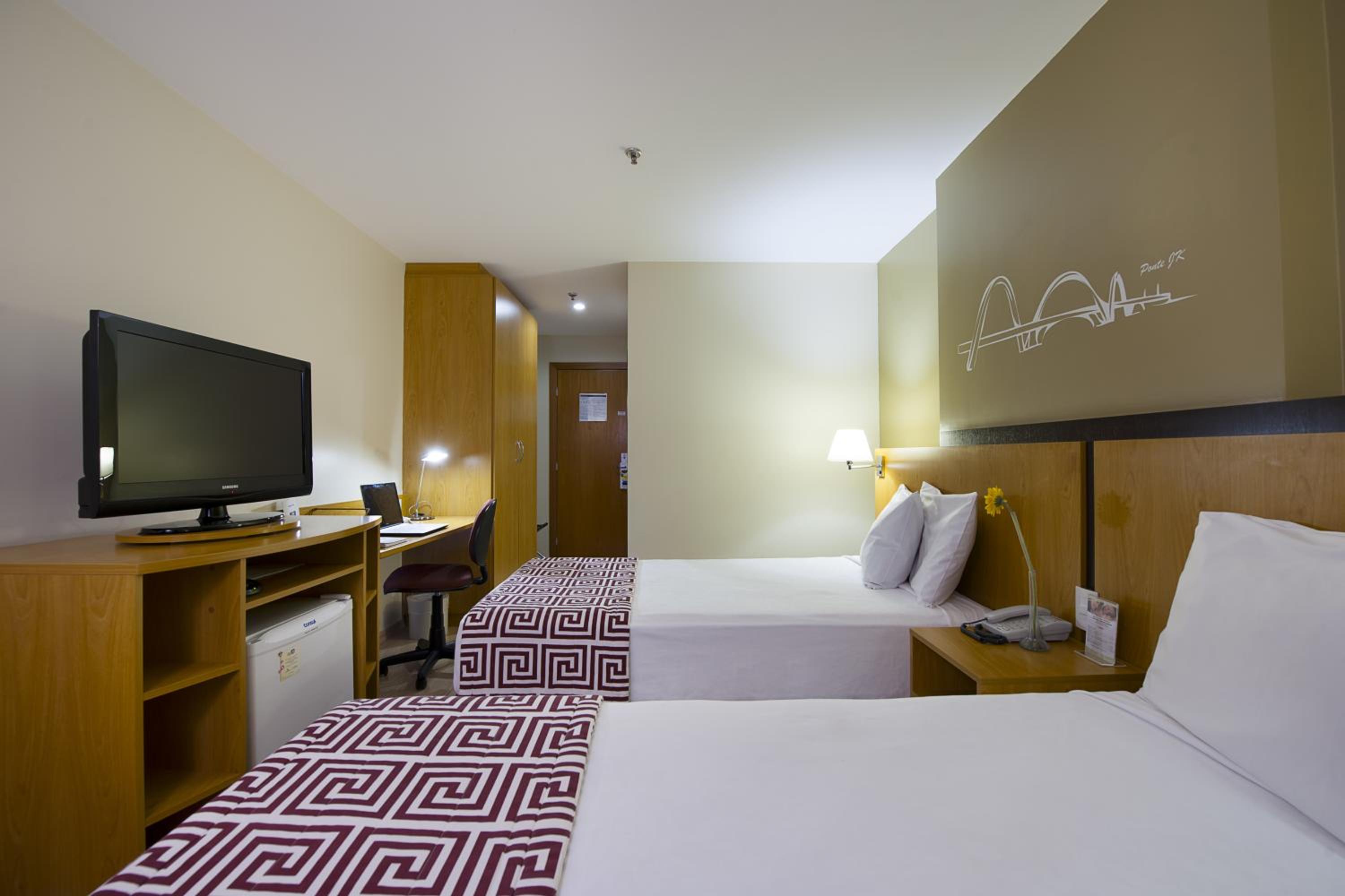 Superior Twin Room photo 2