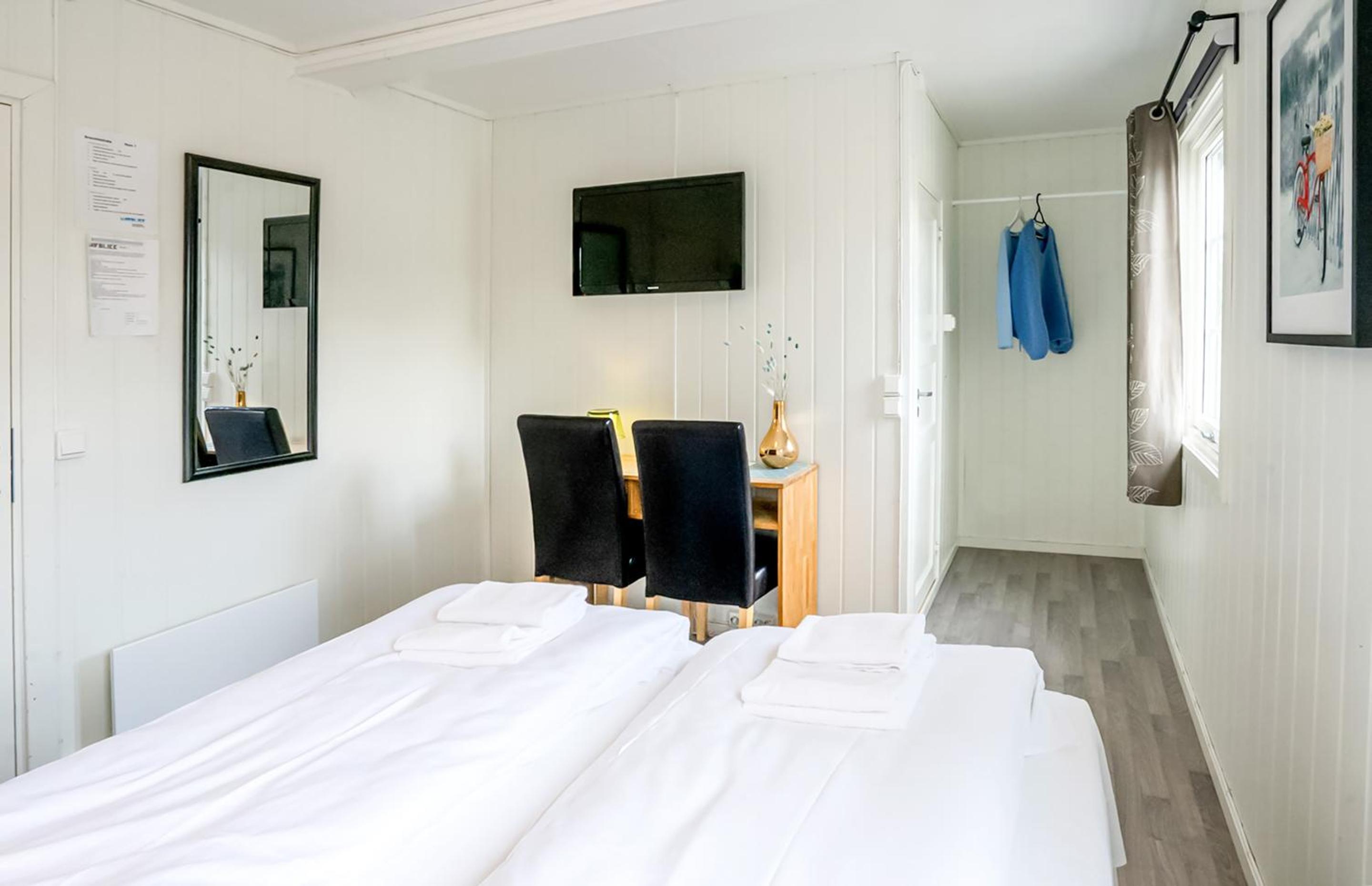 Double Room with Private Bathroom photo 2