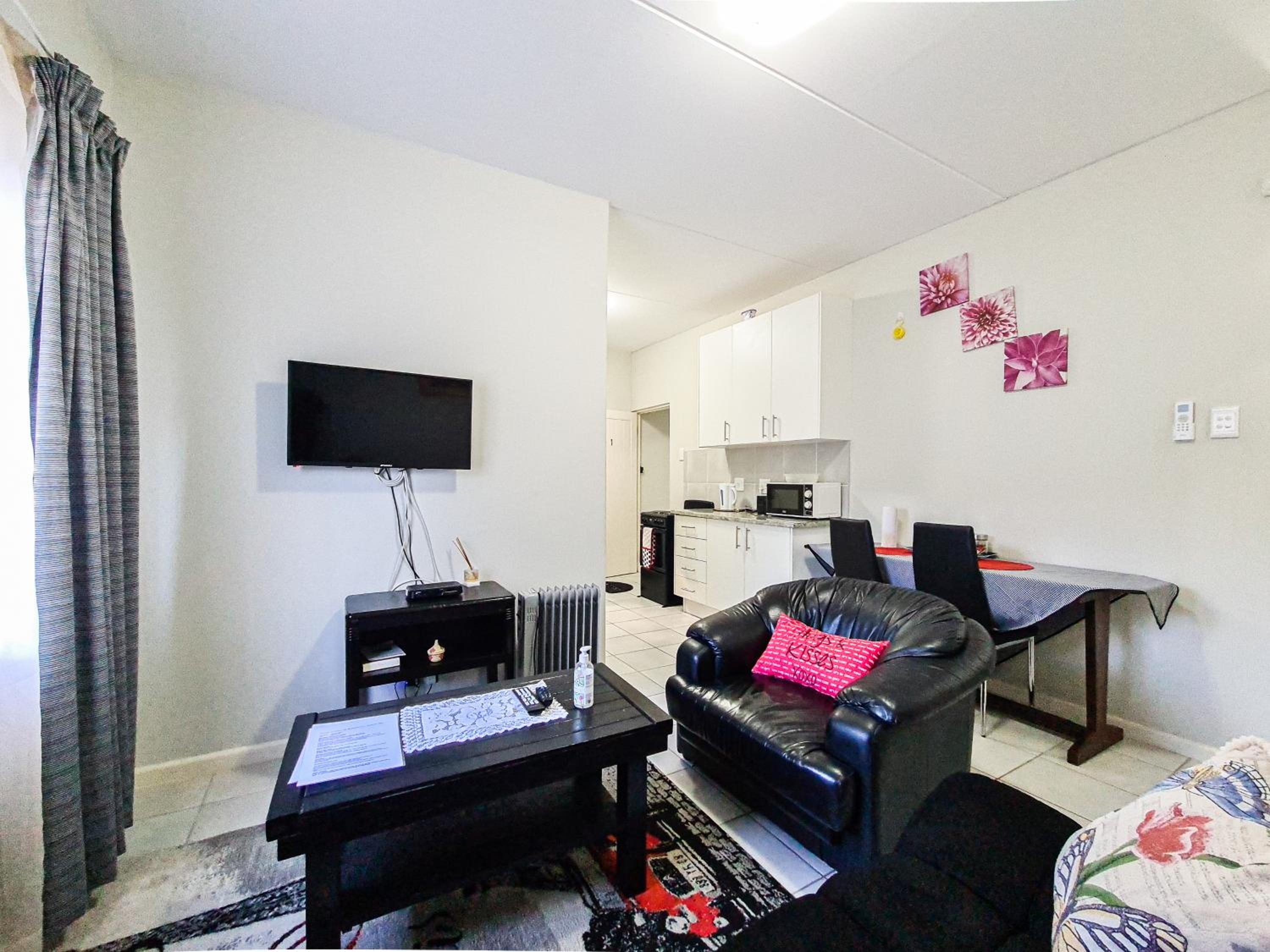 Apartment - Ground Floor - Photo 10