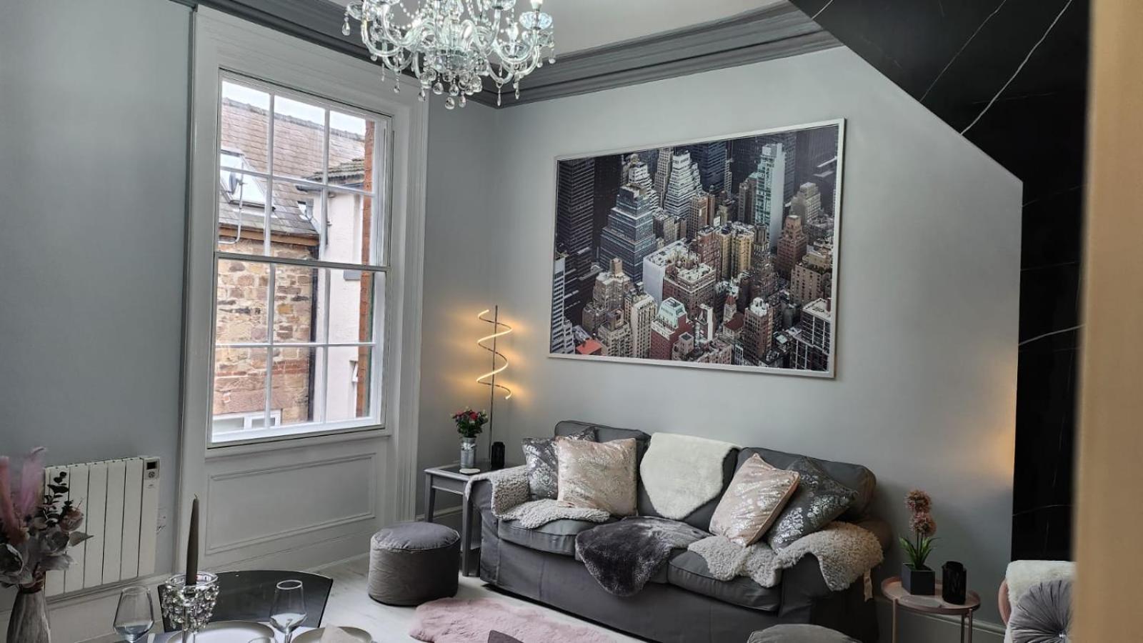 Superior Apartment