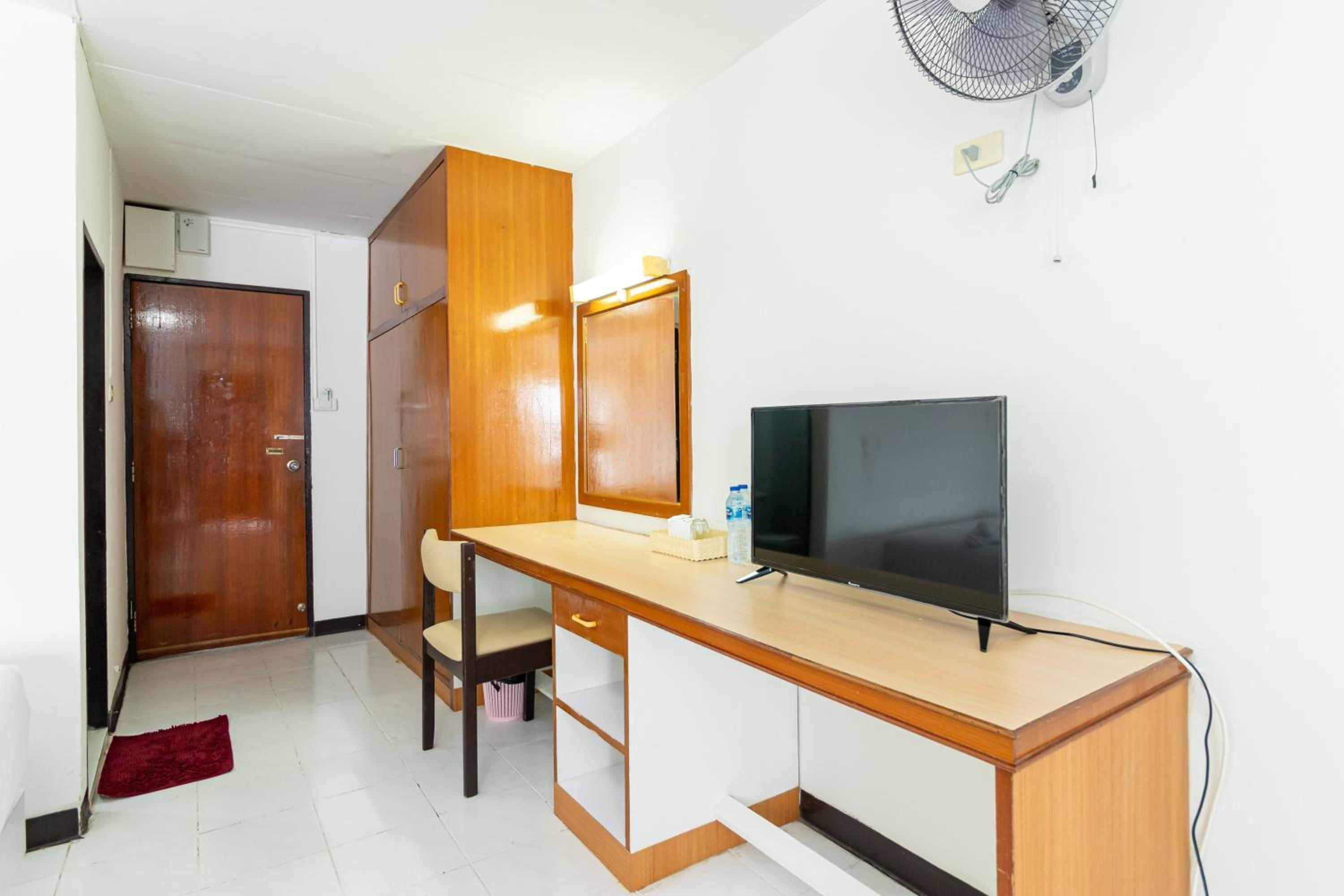 Deluxe Triple Room - Photo 5