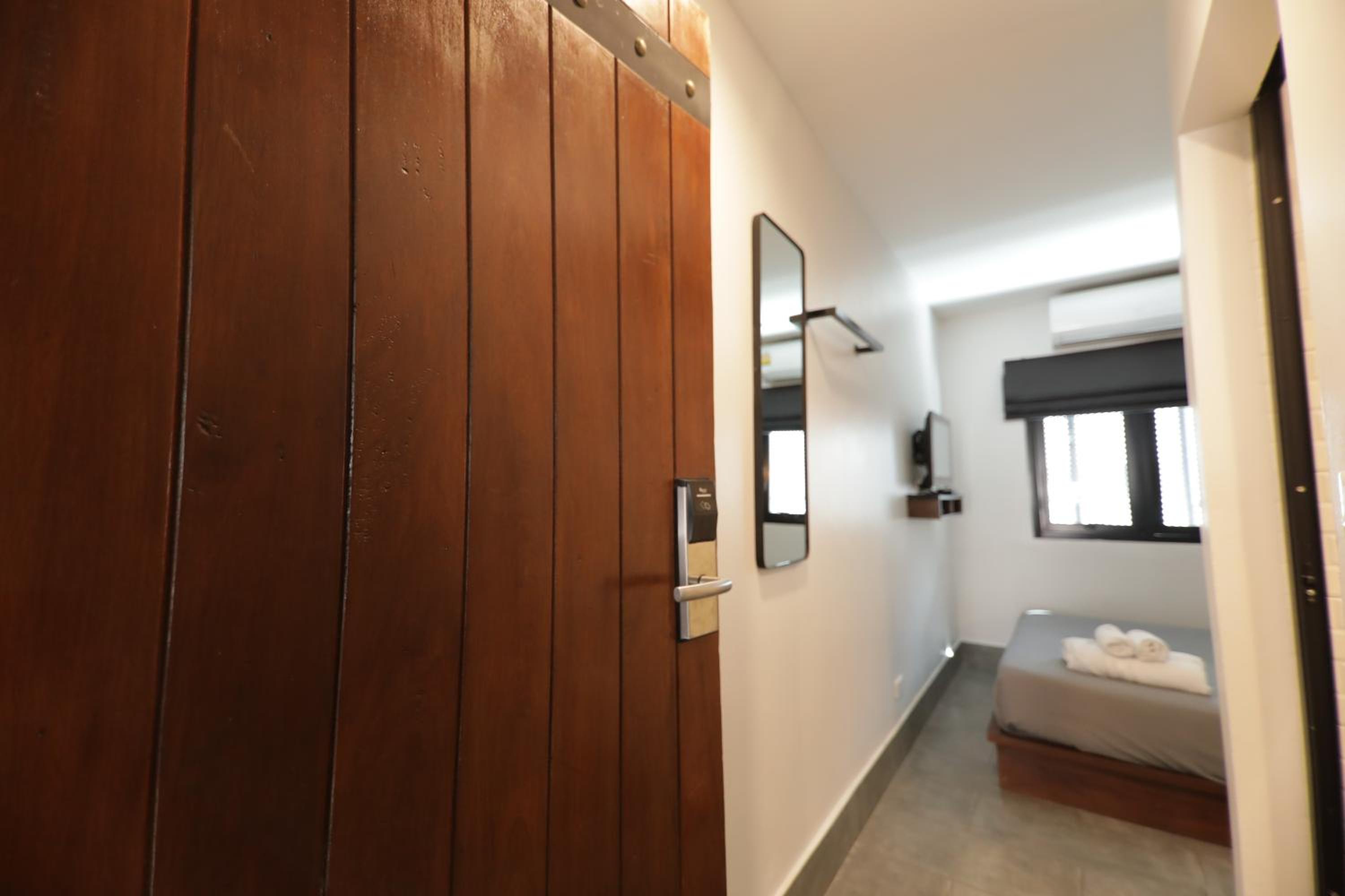 Standard Double Room - Photo 15