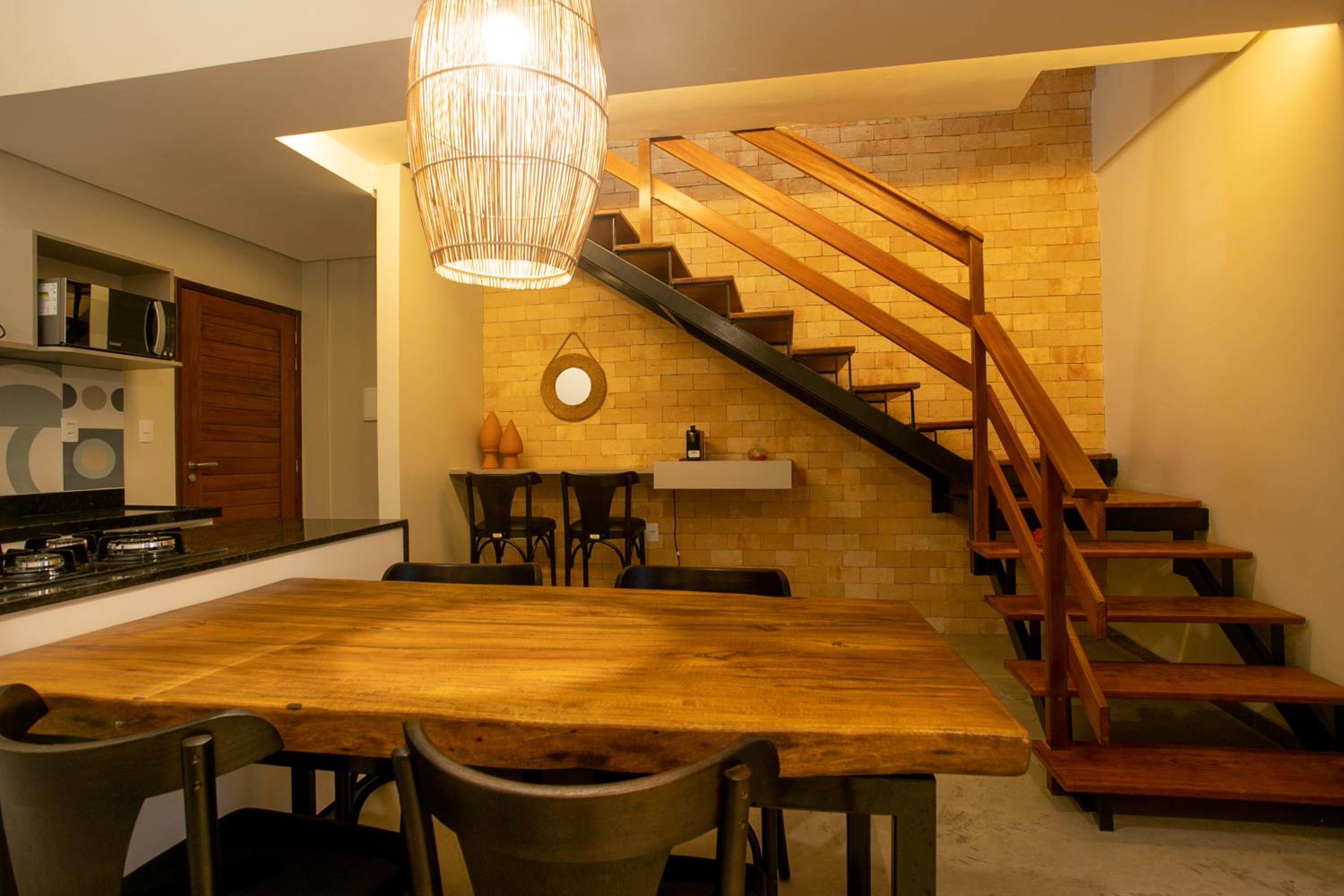 Three-Bedroom Villa - Photo 2